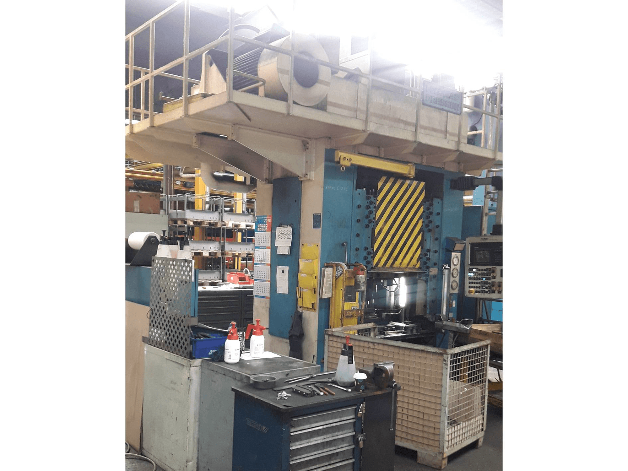 Vista frontale della macchina HYDRAP HPDZB 250