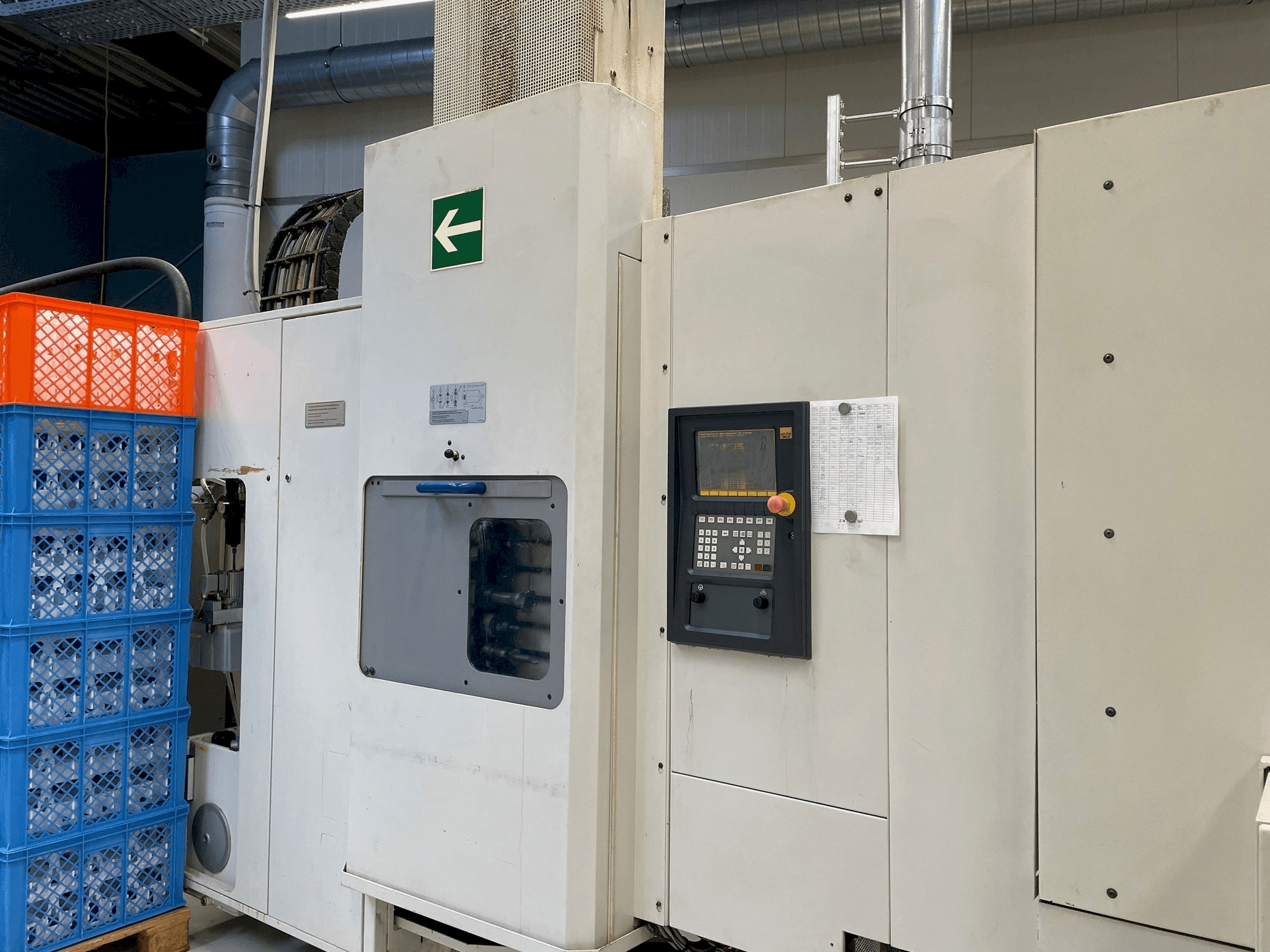 Vista frontale della macchina HELLER MC 16