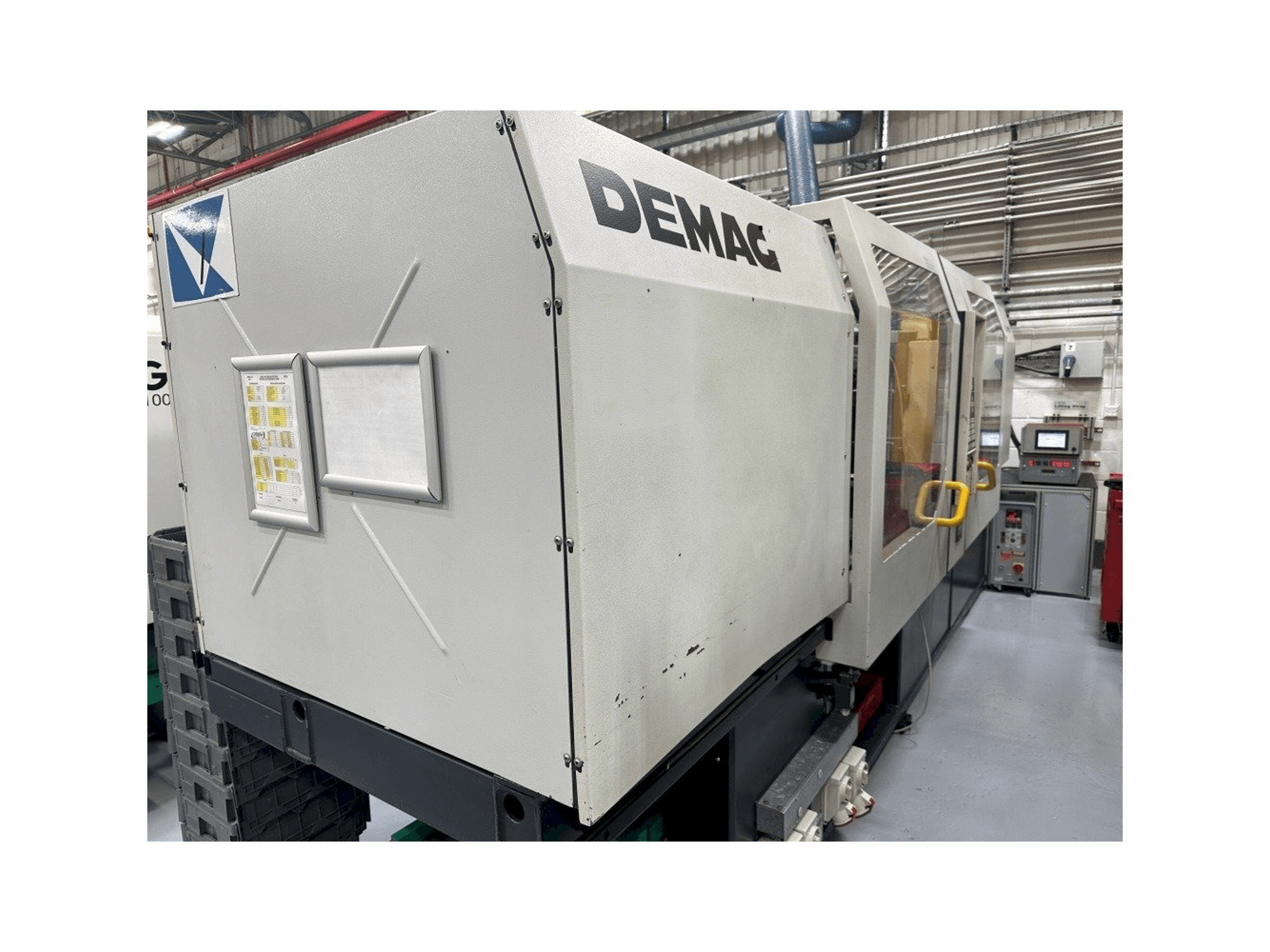 Vista laterale sinistra della macchina DEMAG Ergotech System 1100-200