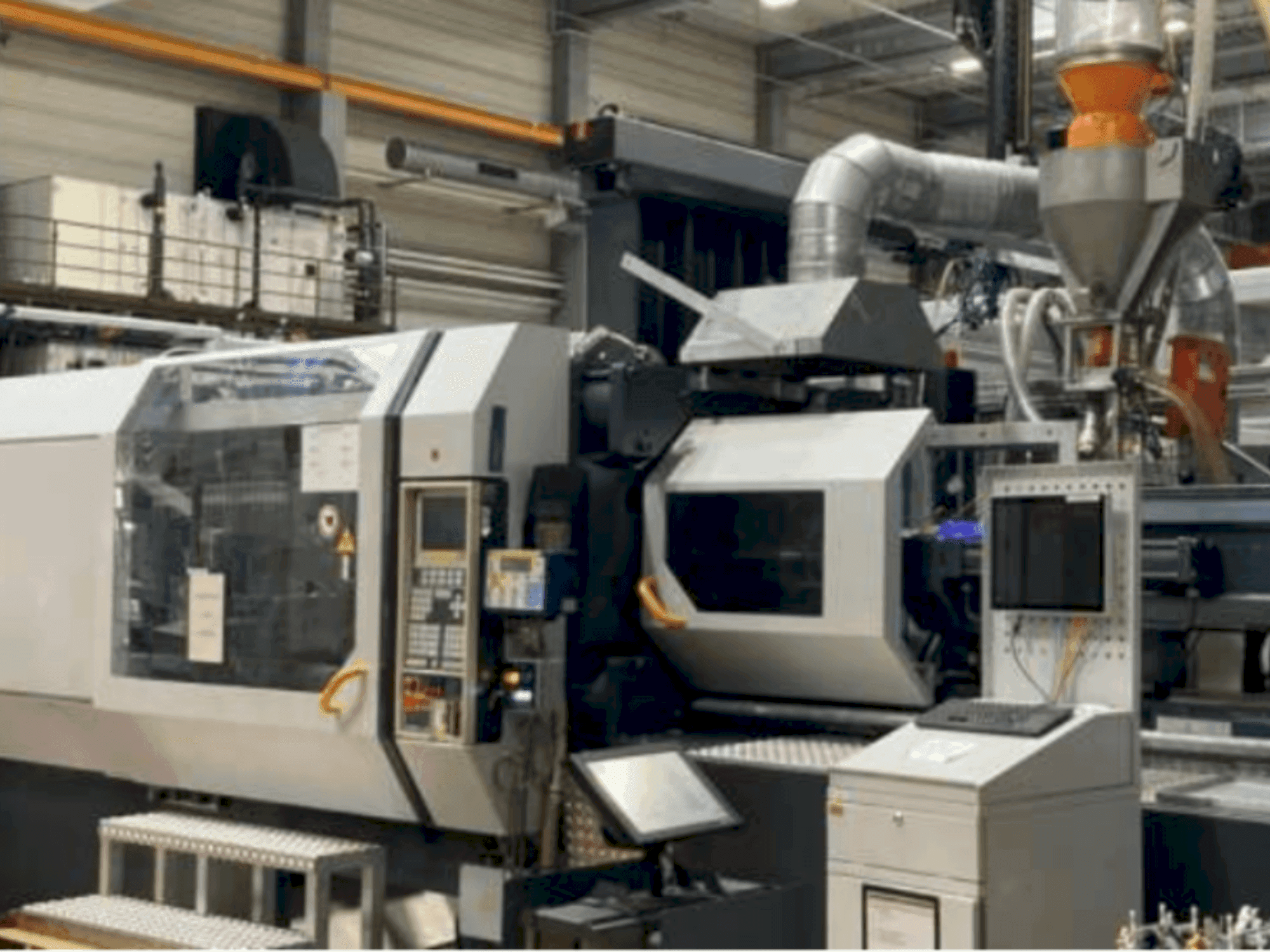 Vista frontale della macchina DEMAG Ergotech 5000-1450