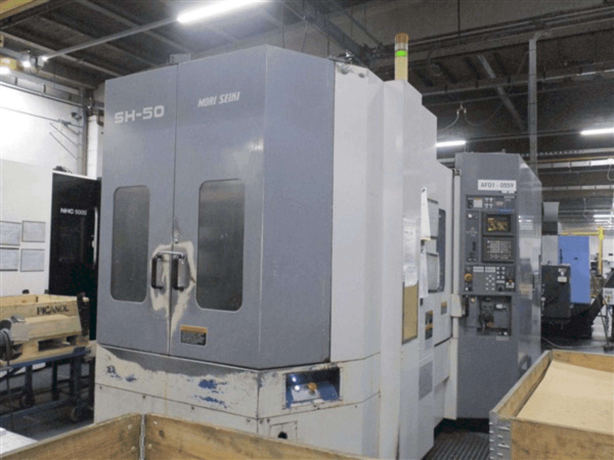 Vista frontale della macchina MORI SEIKI SH-50