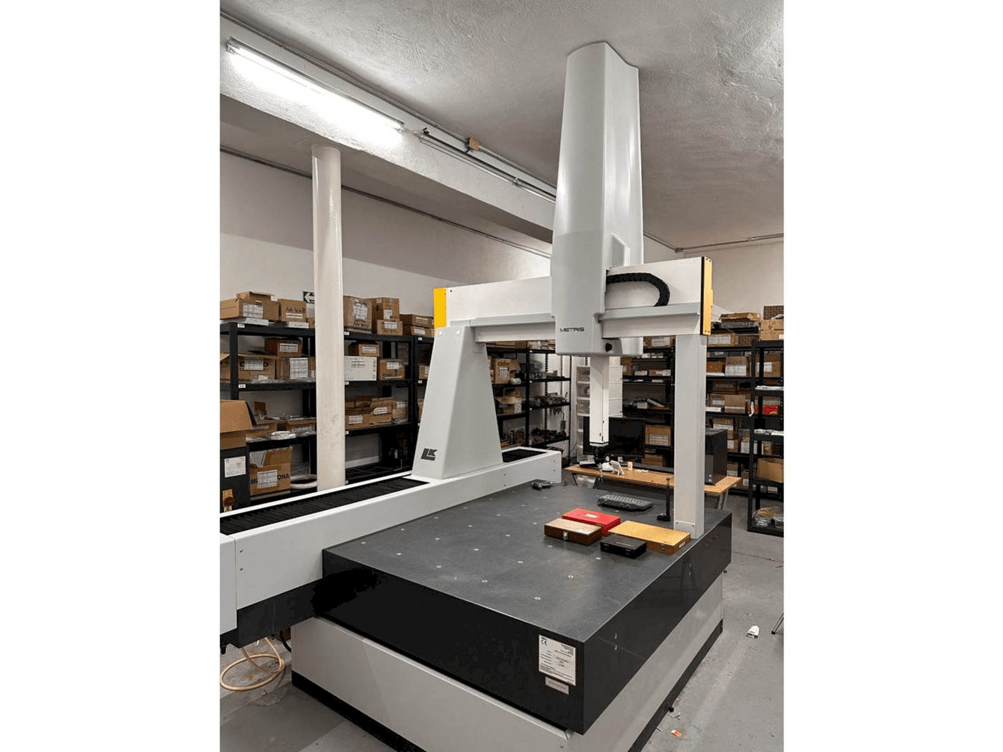 Vista frontale della macchina NIKON LK V 15.10.8