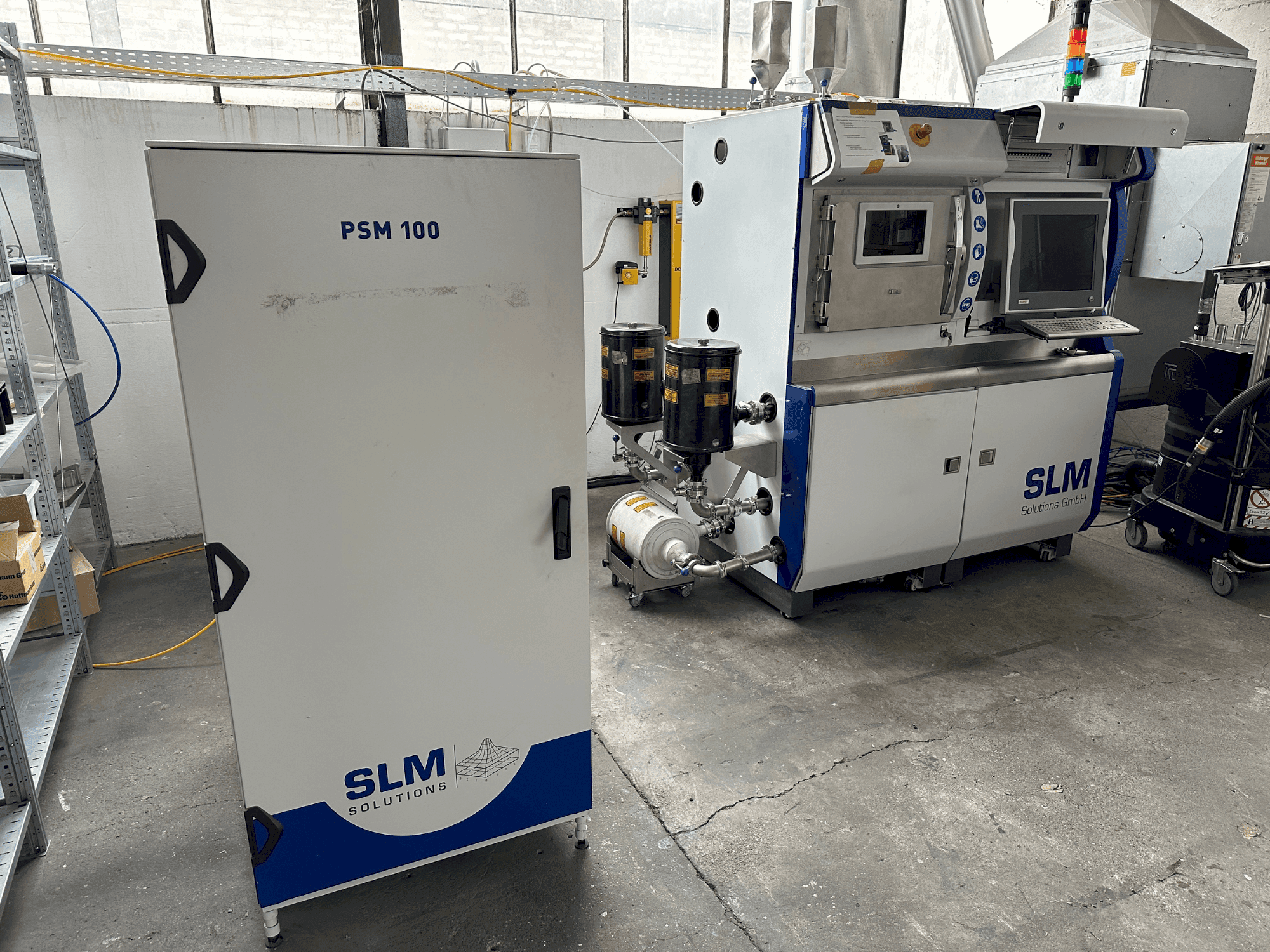 Vista frontale della macchina SLM 280 HL