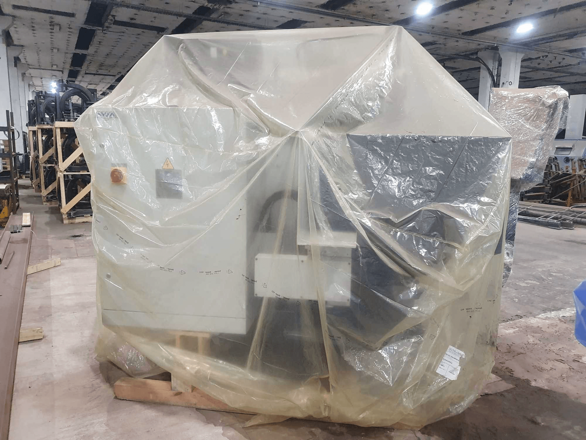 Vista frontale della macchina Avia FOP FNE 50P