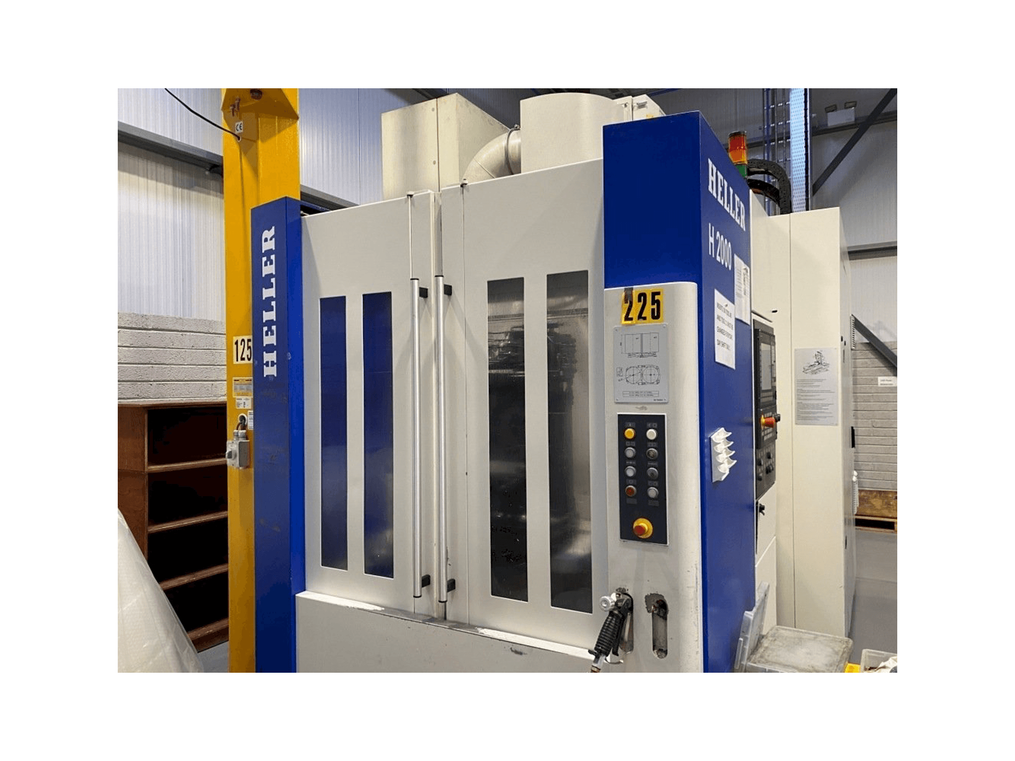 Vista frontale della macchina HELLER H 2000