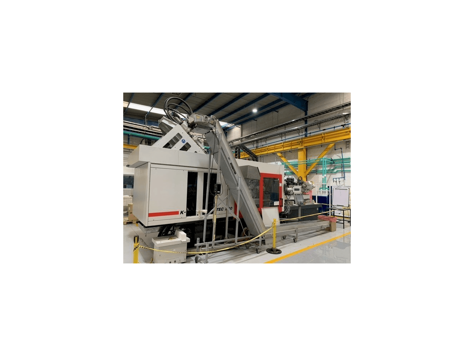 Vista frontale della macchina Ferromatik K-TEC 200-1000/2F