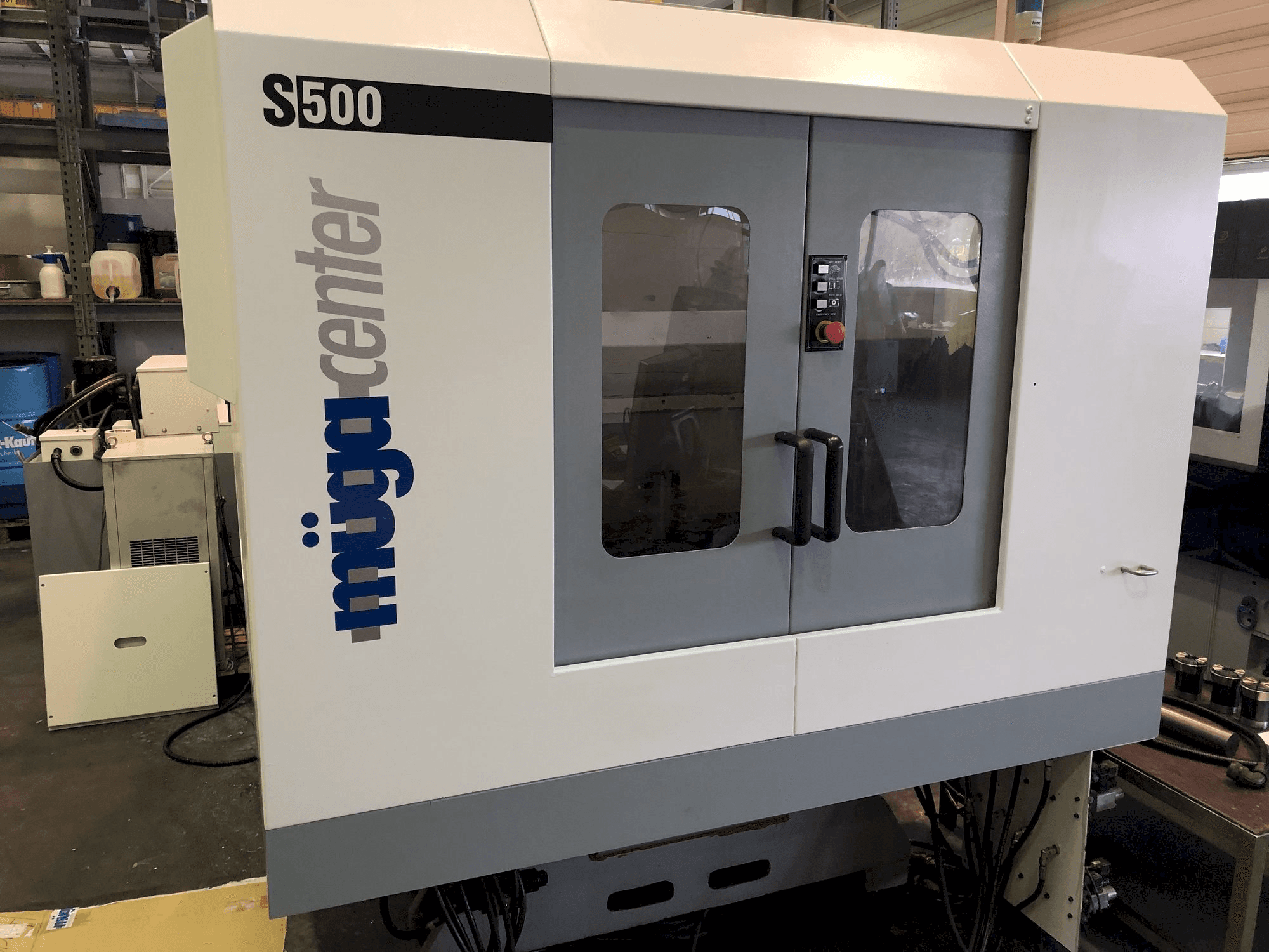 Vista frontale della macchina Muga S500