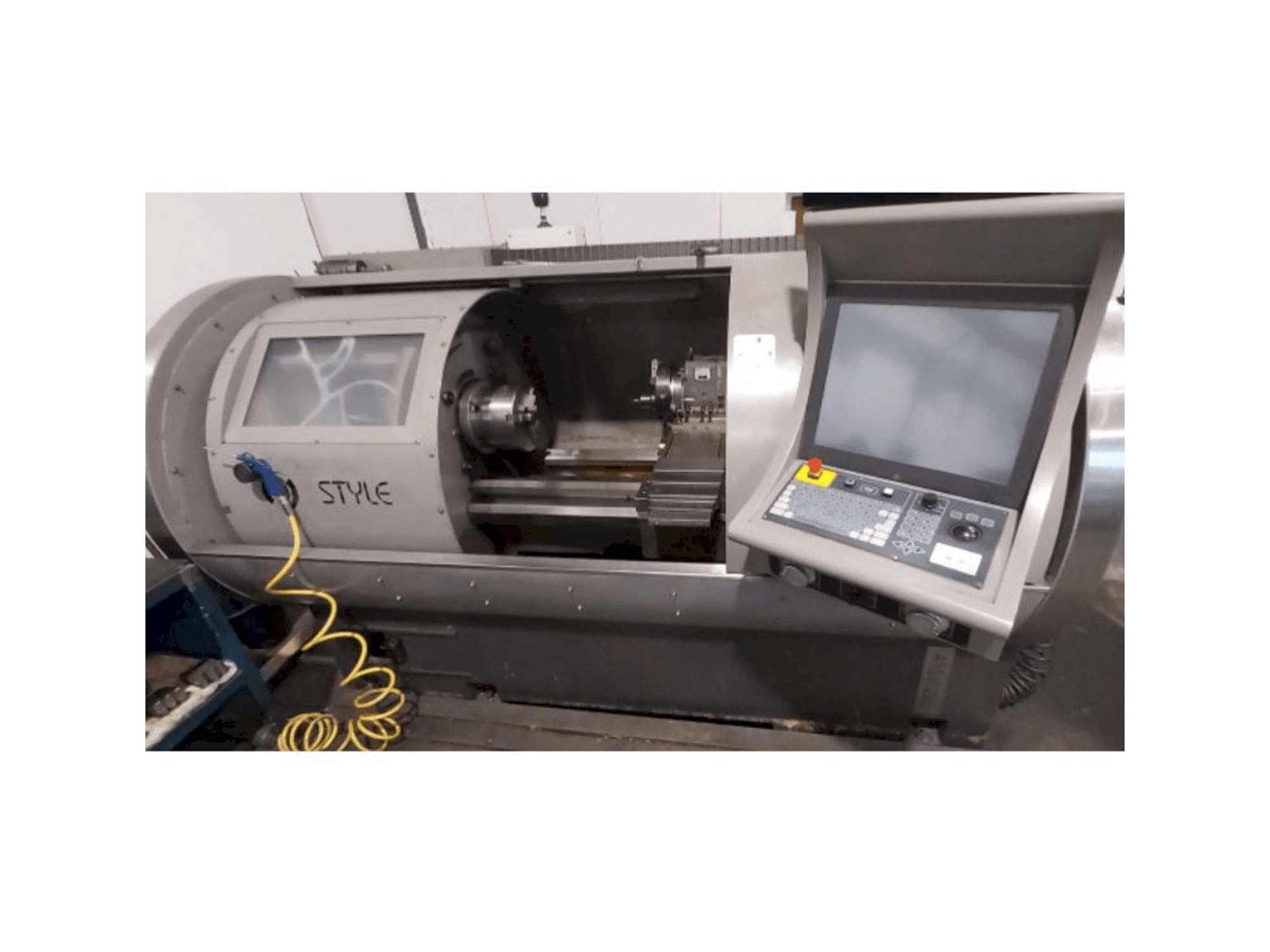 Vista frontale della macchina STYLE 410