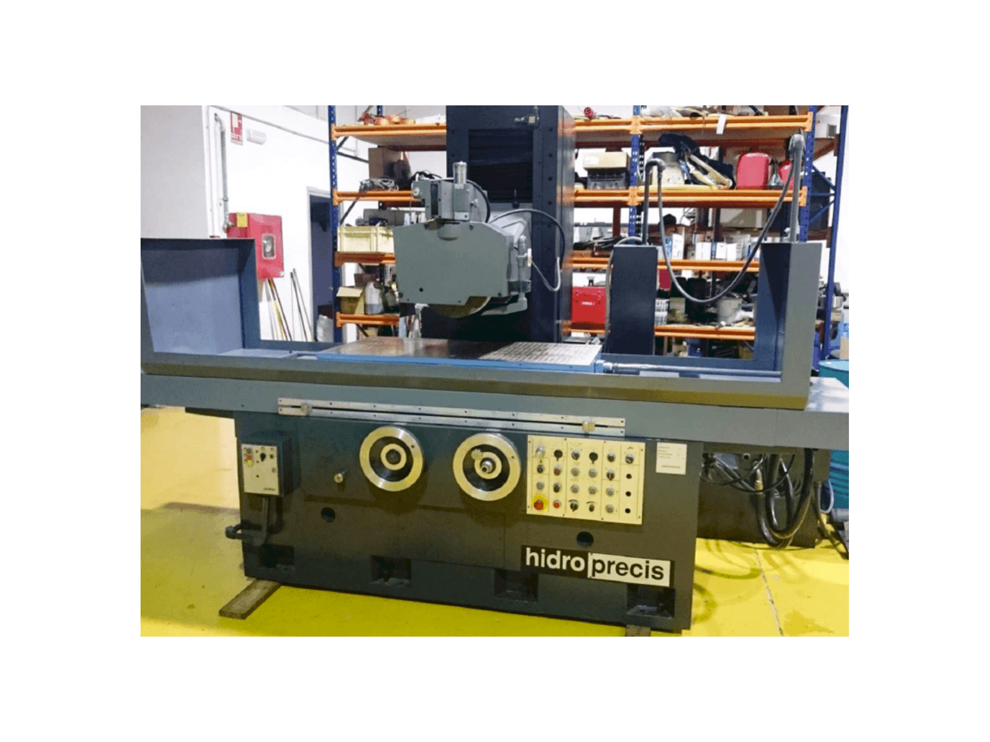 Vista frontale della macchina Hidro-Precis TP70