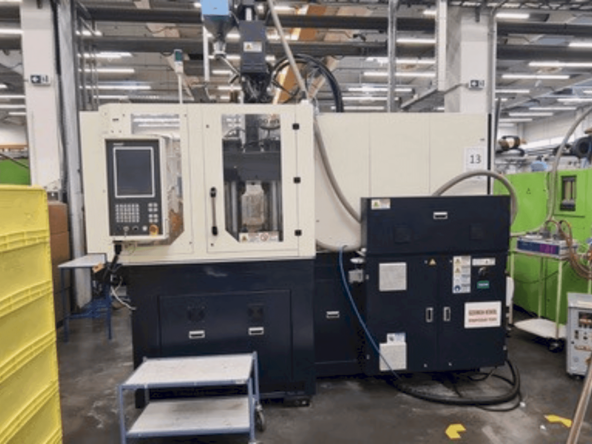 Vista frontale della macchina WOOJIN VHA120RS