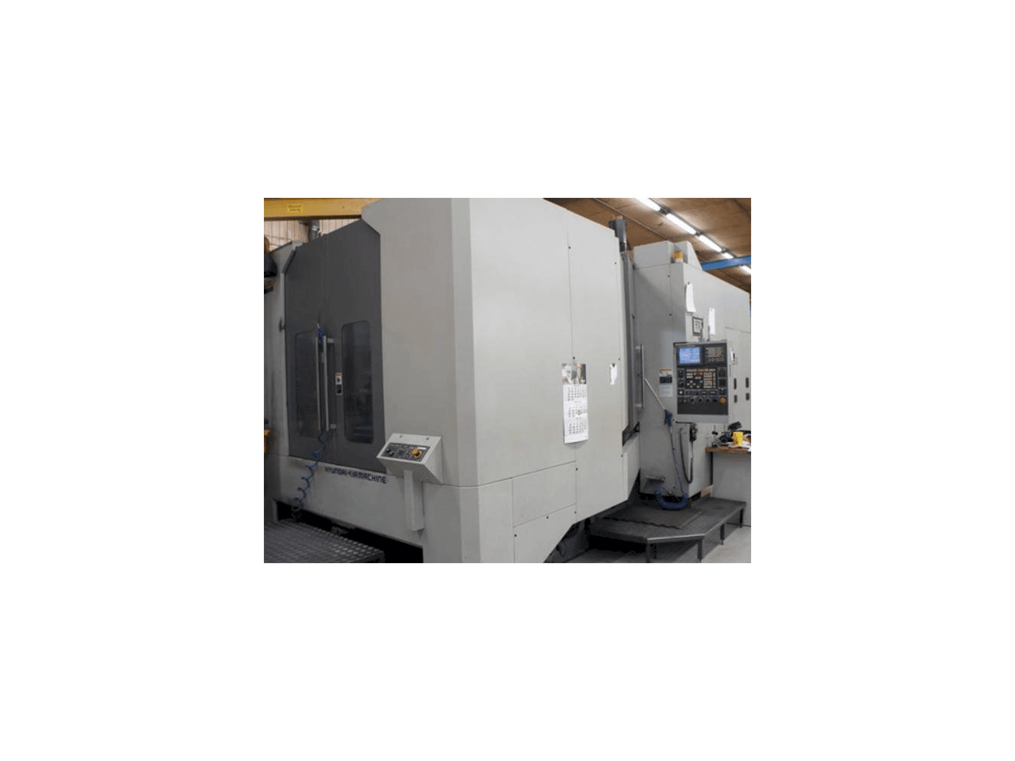 Vista frontale della macchina Hyundai HS 630/800