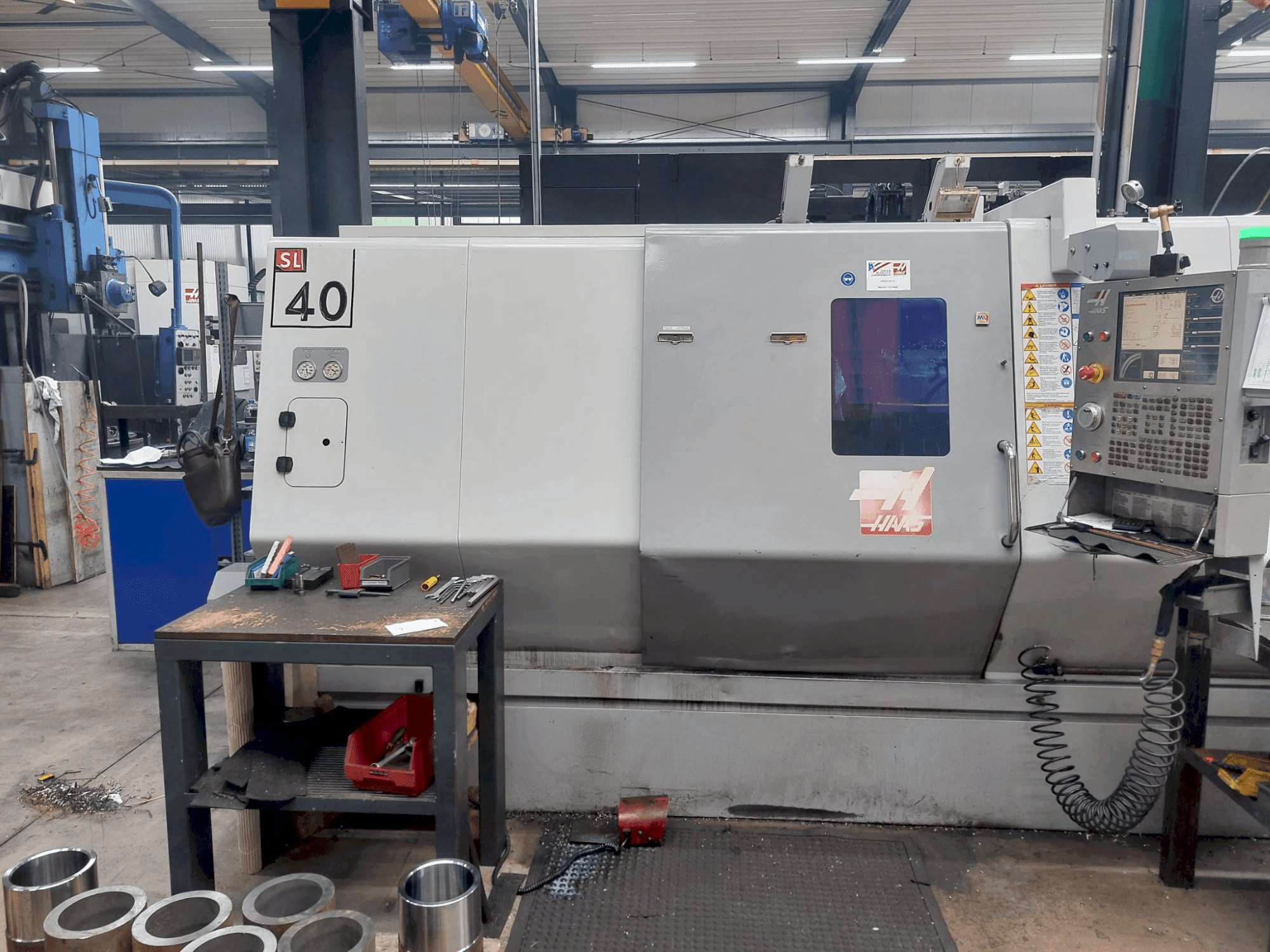 Vista frontale della macchina HAAS SL-40