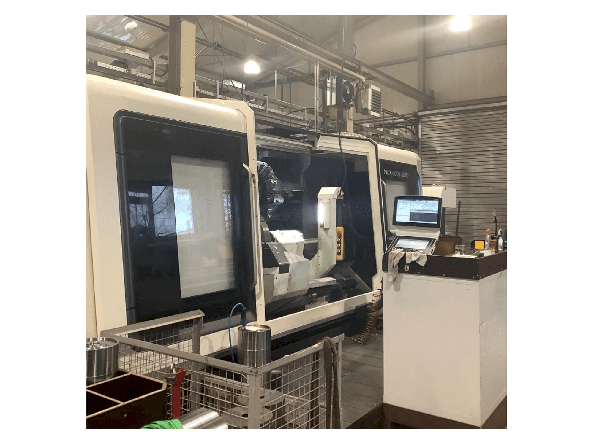 Vista frontale della macchina DMG MORI NLX 6000 | 2000