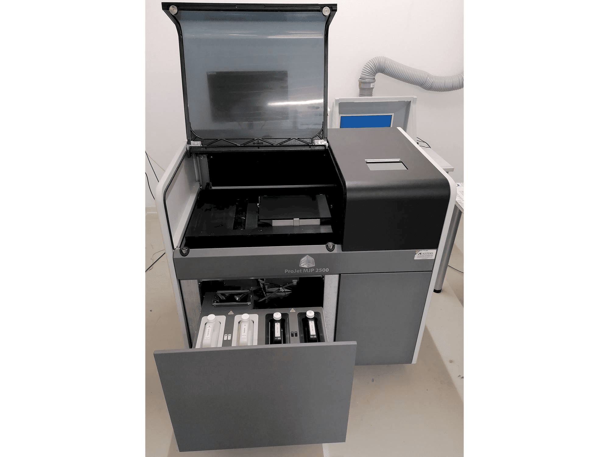 Vista frontale della macchina 3DSYSTEMS ProJet MJP 2500Plus