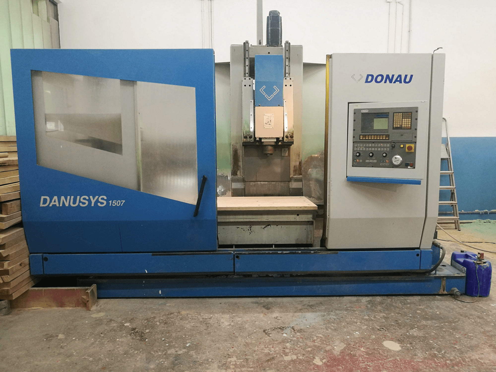 Vista frontale della macchina DONAU DANUSYS 1507