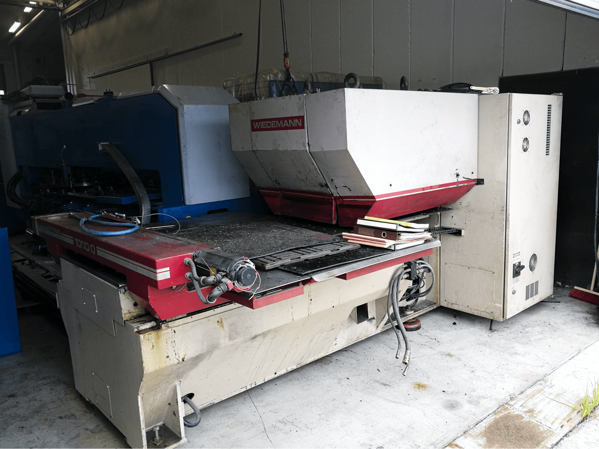 Vista lato destro 1 della macchina Murata Wiedemann C-1000