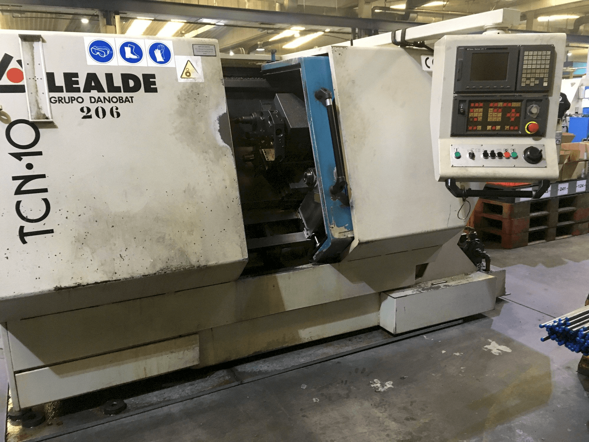 Vista frontale della macchina Lealde TCN10