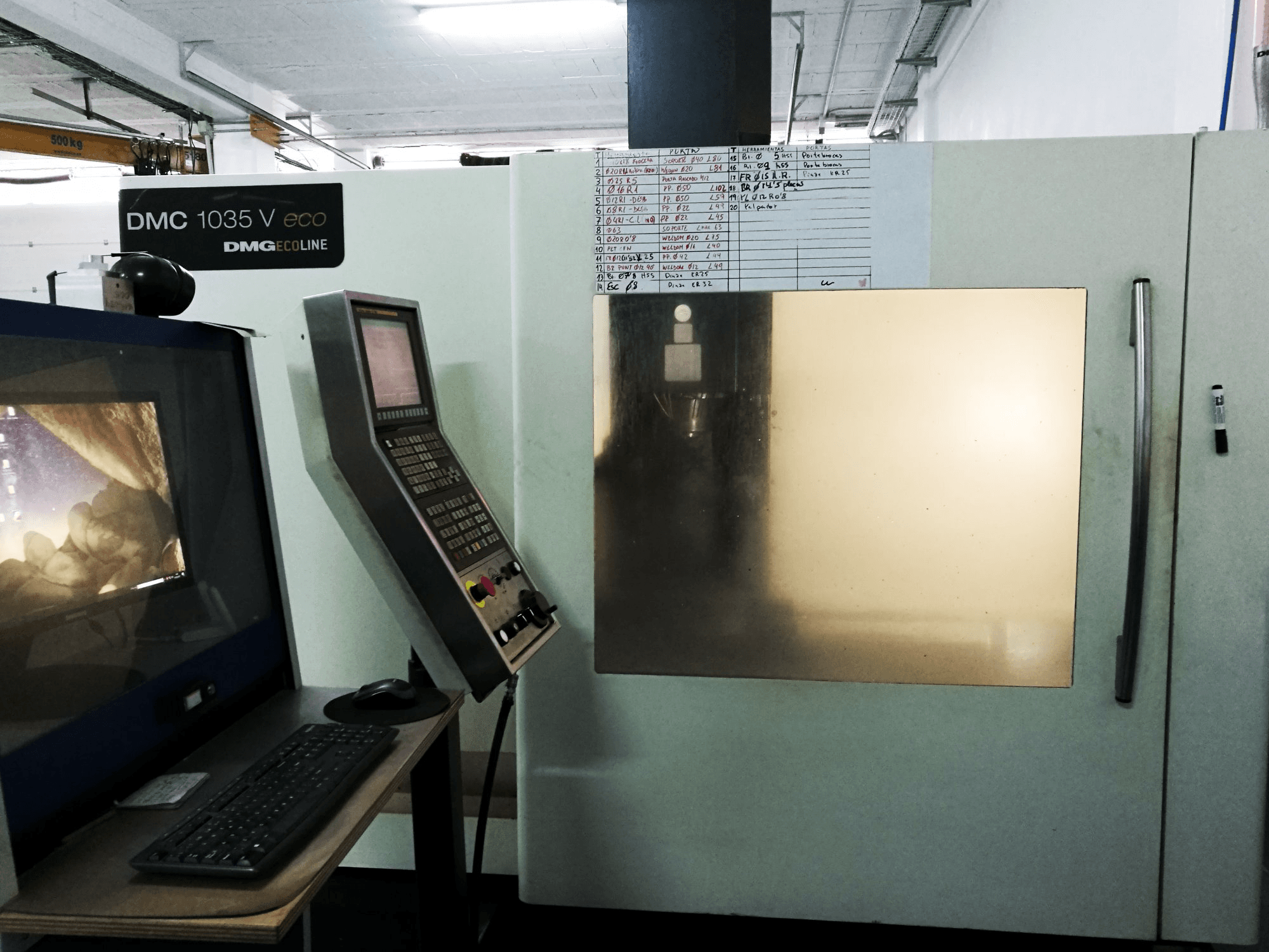 Vista frontale della macchina DMG MORI DMC 1035 V eco