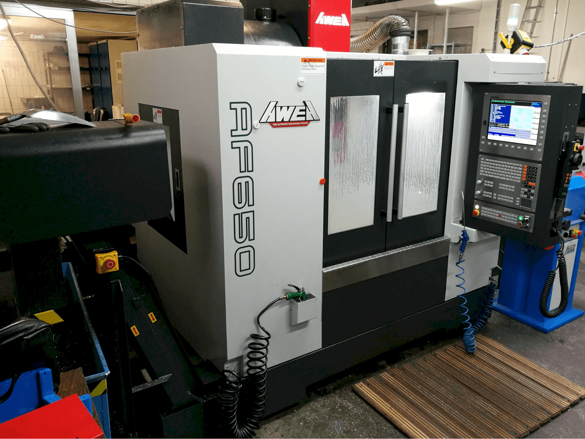Vista lato sinistro della macchina AWEA AF-650