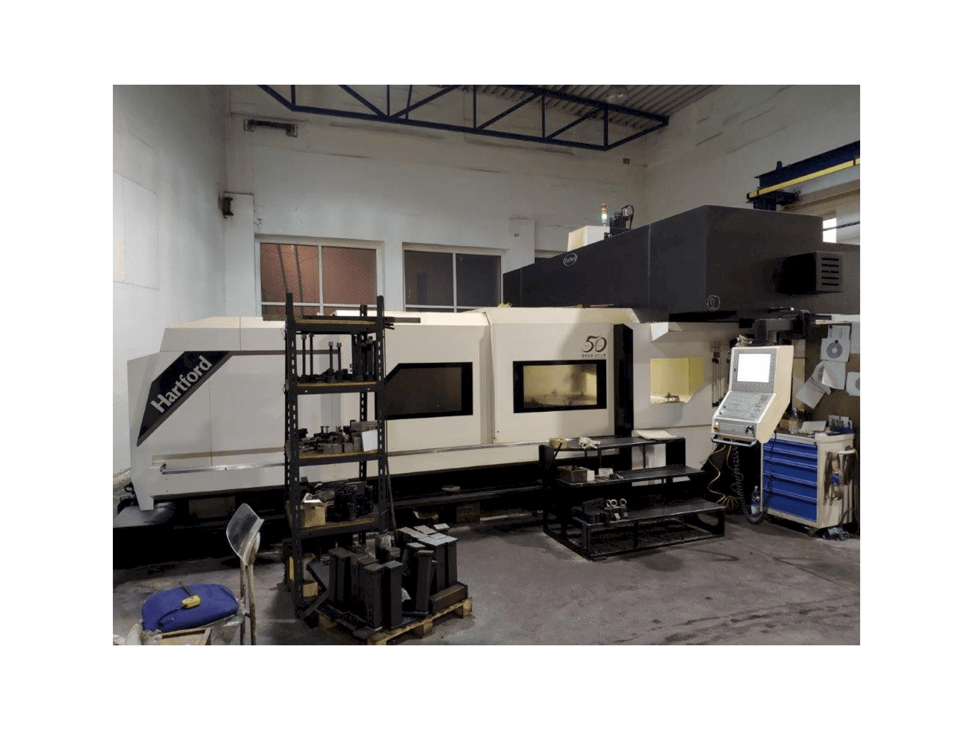 Vista frontale della macchina Hartford SW-426