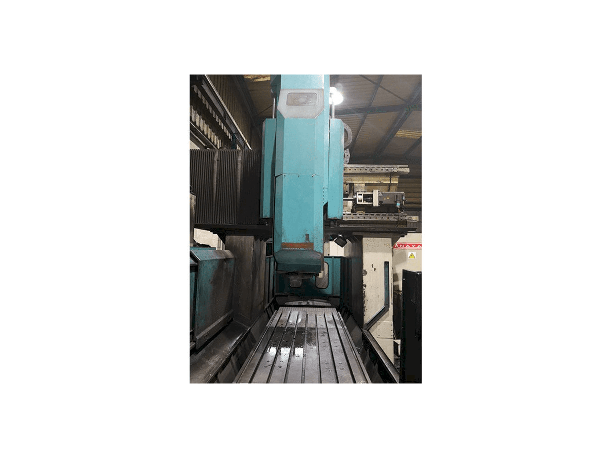 Vista frontale della macchina ANAYAK P-2000