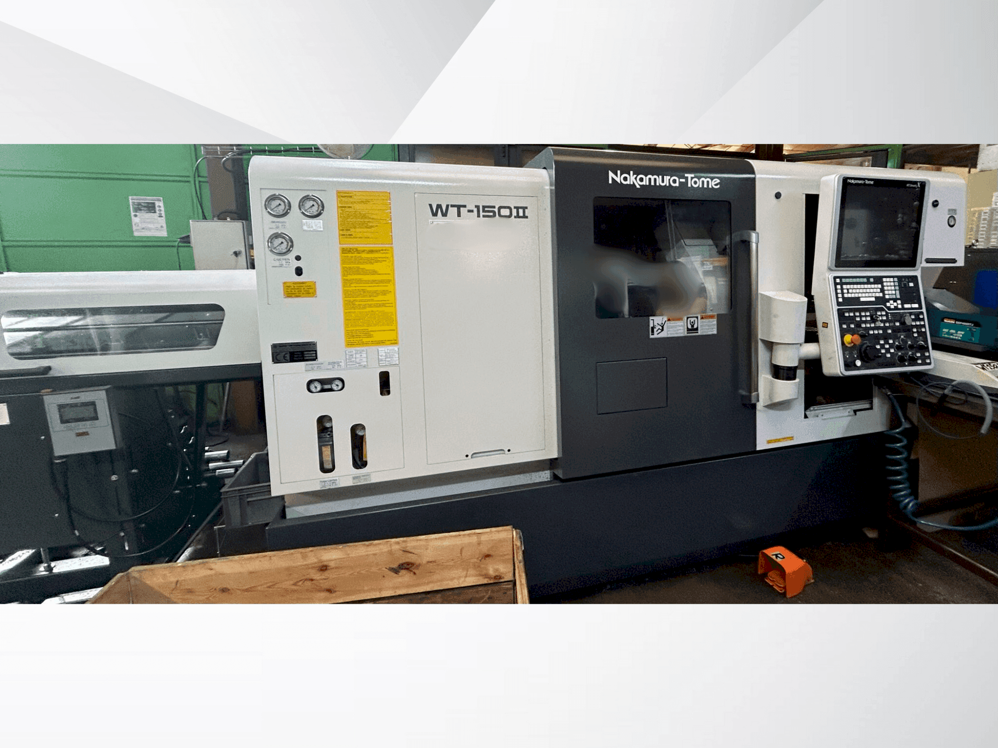 Vista frontale della macchina NAKAMURA-TOME WT 150
