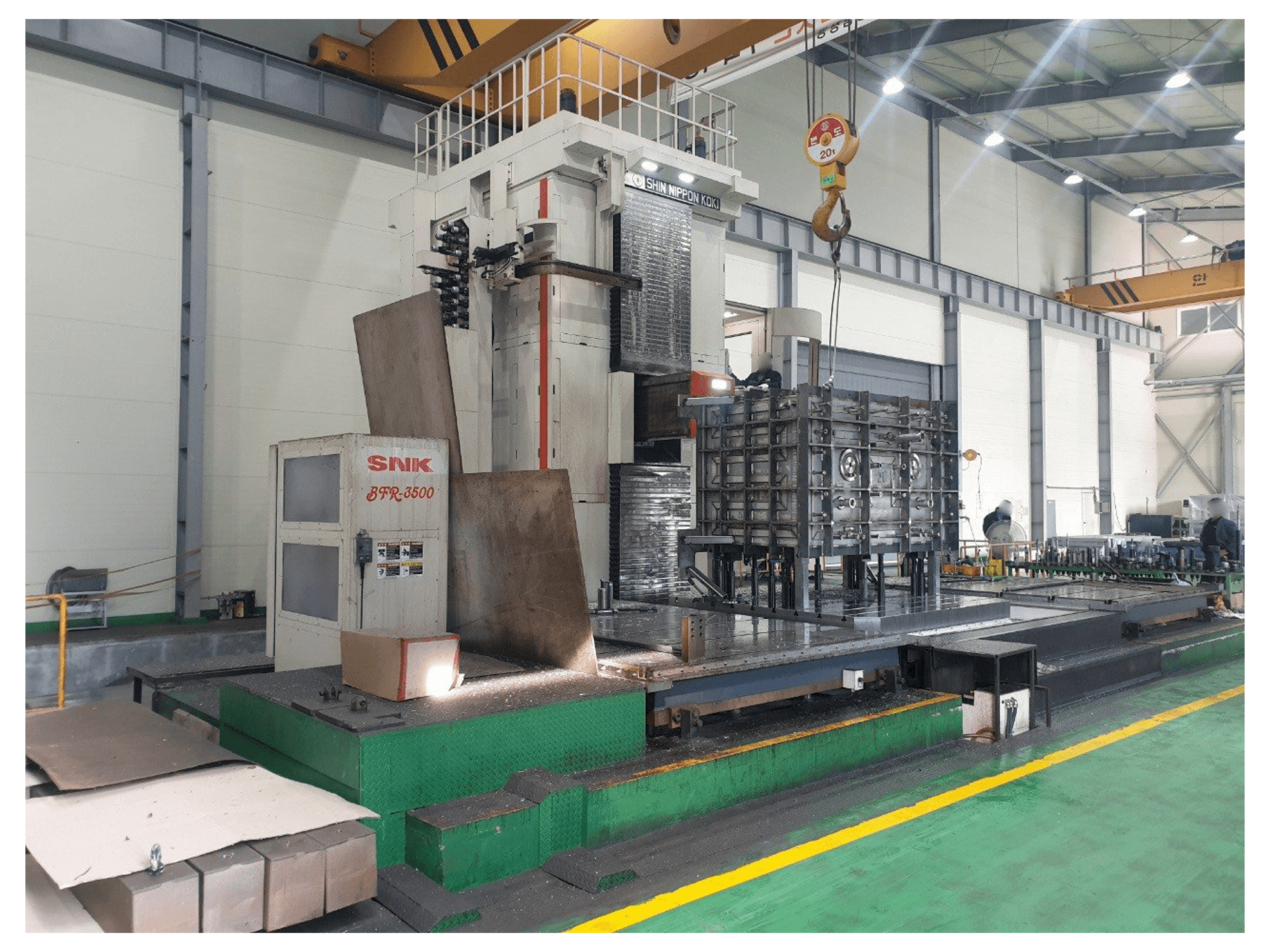 Vista frontale della macchina SNK BFR-3500