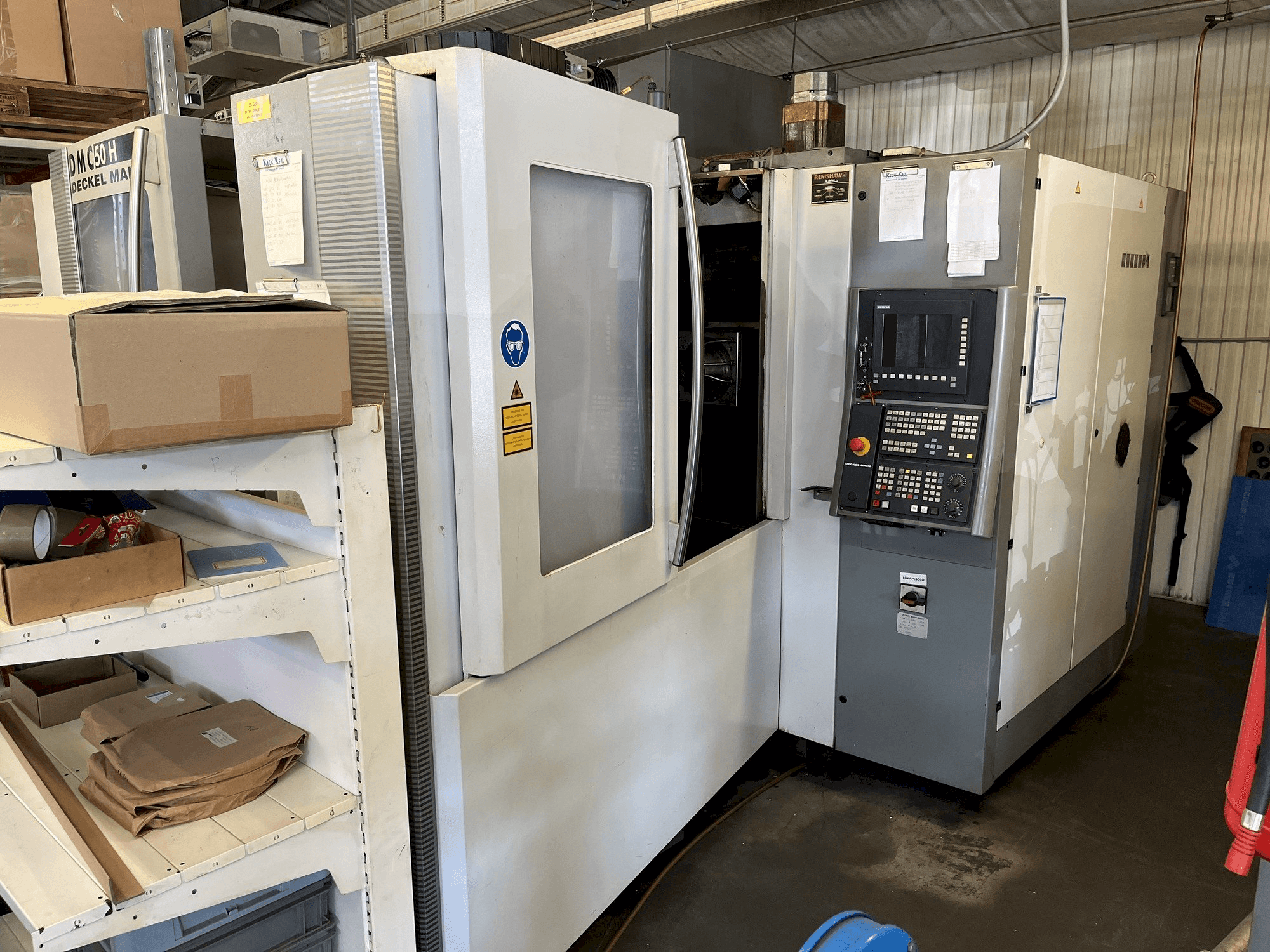 Vista frontale della macchina DMG MORI DMC 50H