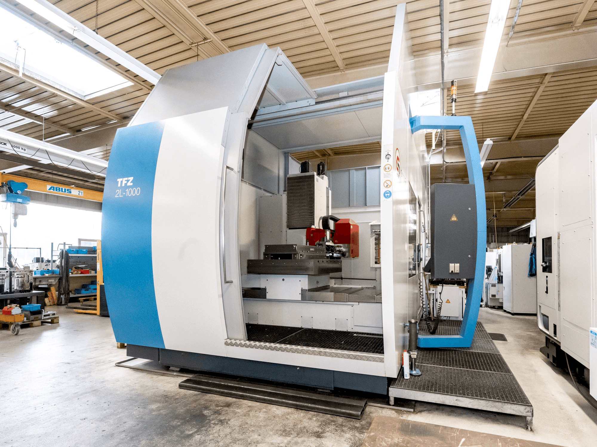 Vista frontale della macchina SAMAG TFZ 2L-1000