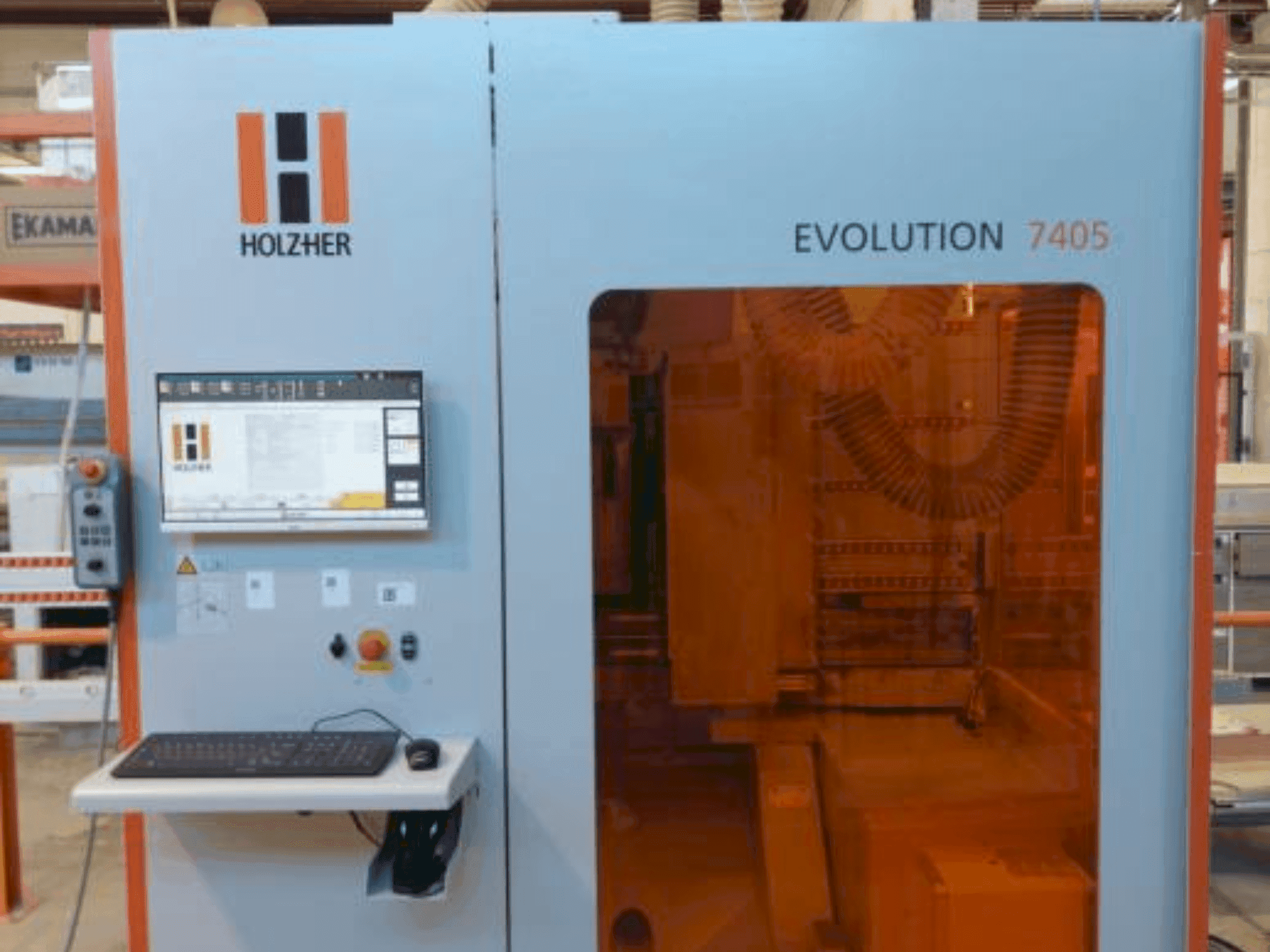 Vista frontale della macchina HOLZHER Evolution 7405
