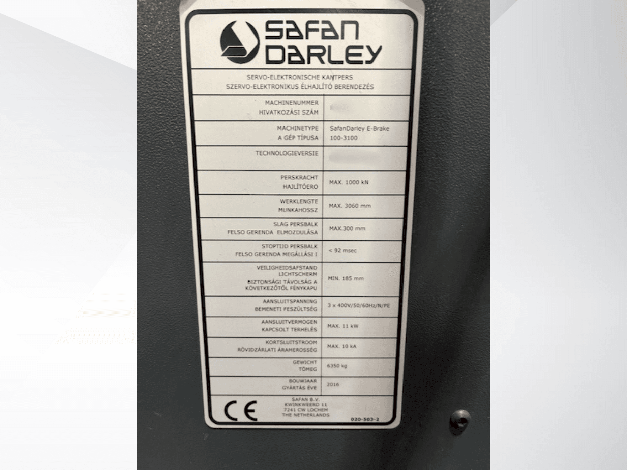 Vista frontale della macchina Safan E Brake 100 3100