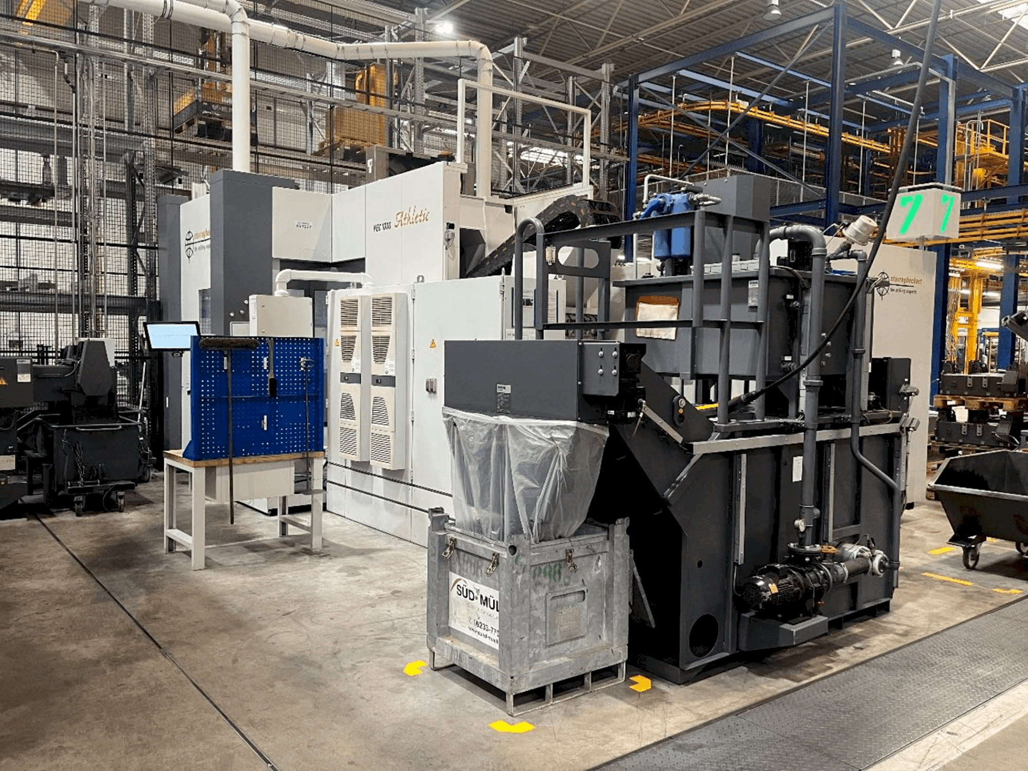 Vista laterale destra della macchina Heckert HEC 1000