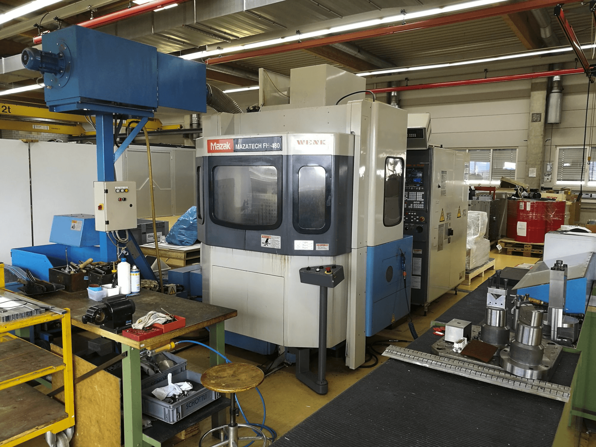 Vista lato destro della macchina Mazak FH-480