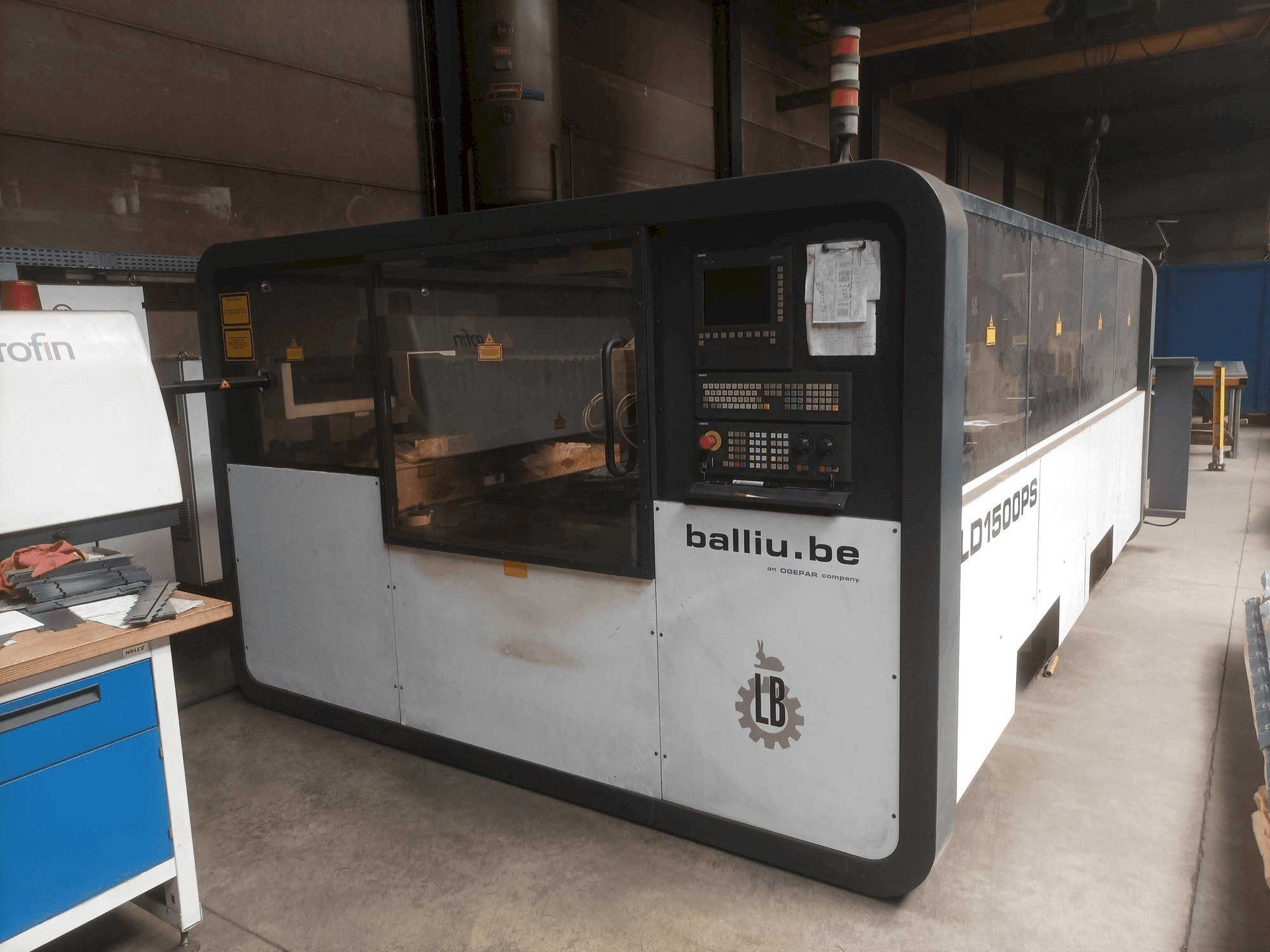 Vista frontale della macchina Balliu LD 1500 PS