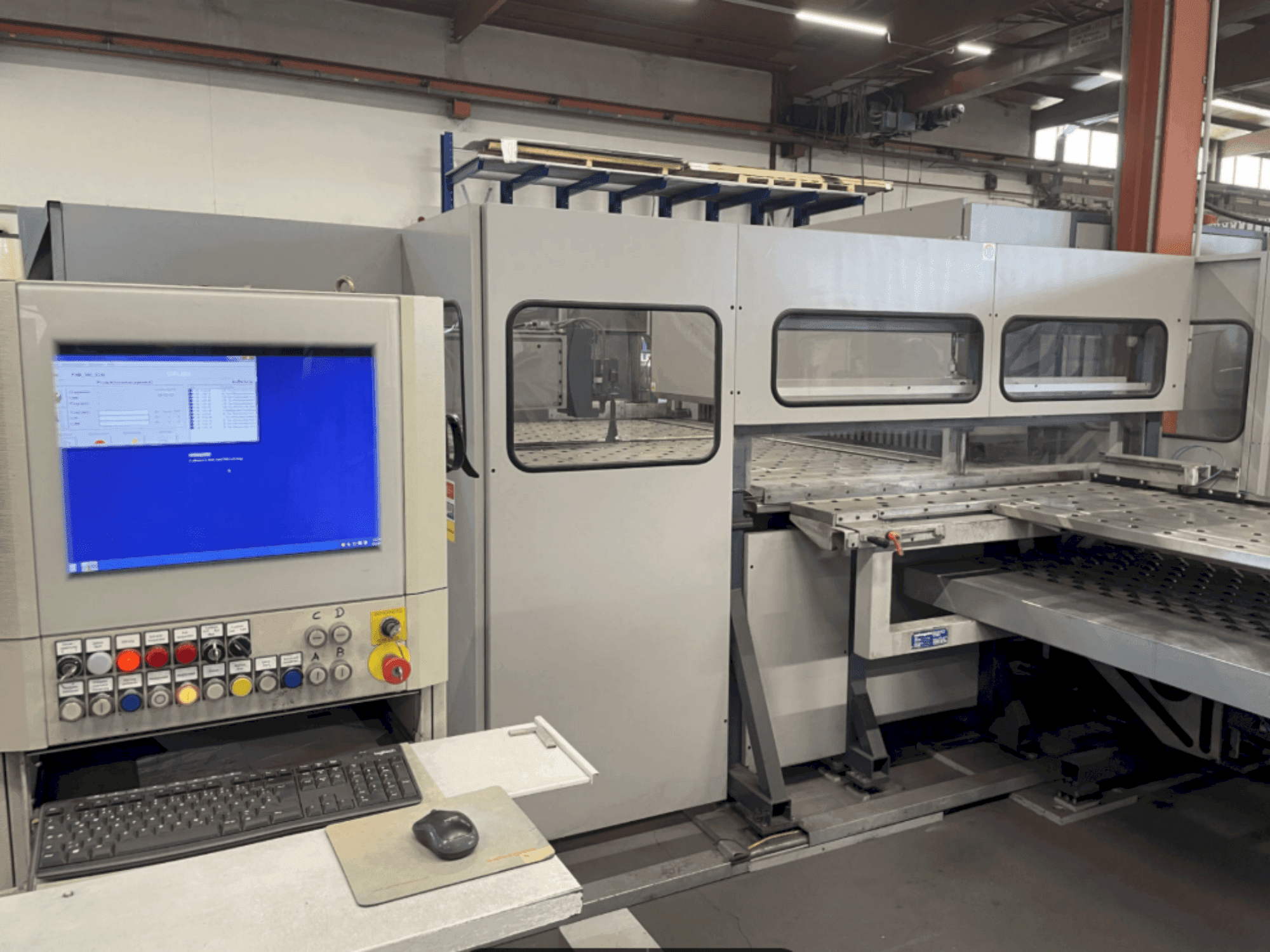 Vista frontale della macchina Salvagnini IP 54