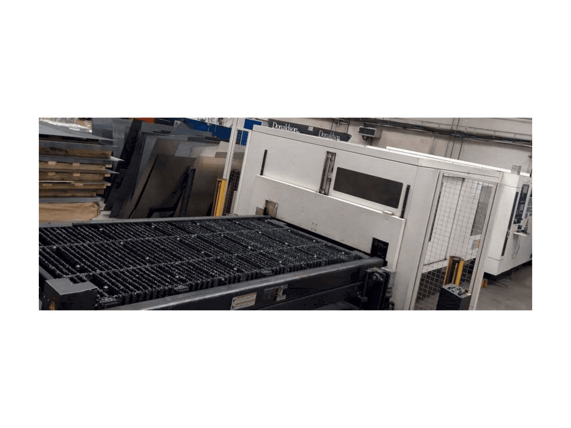 Vista frontale della macchina Mazak Super Turbo-X510 Mk III G