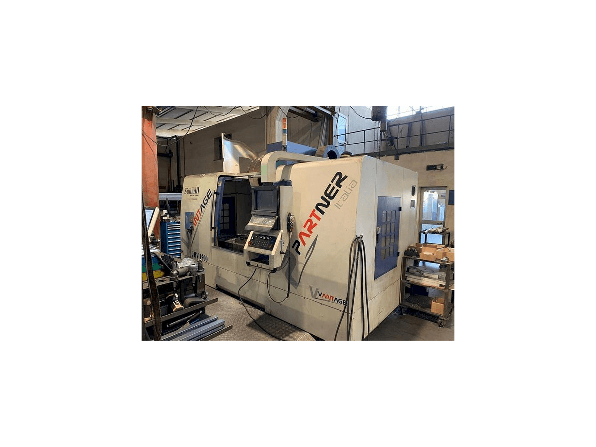 Vista frontale della macchina SUNMILL PARTNER VANTAGE JHV-1500