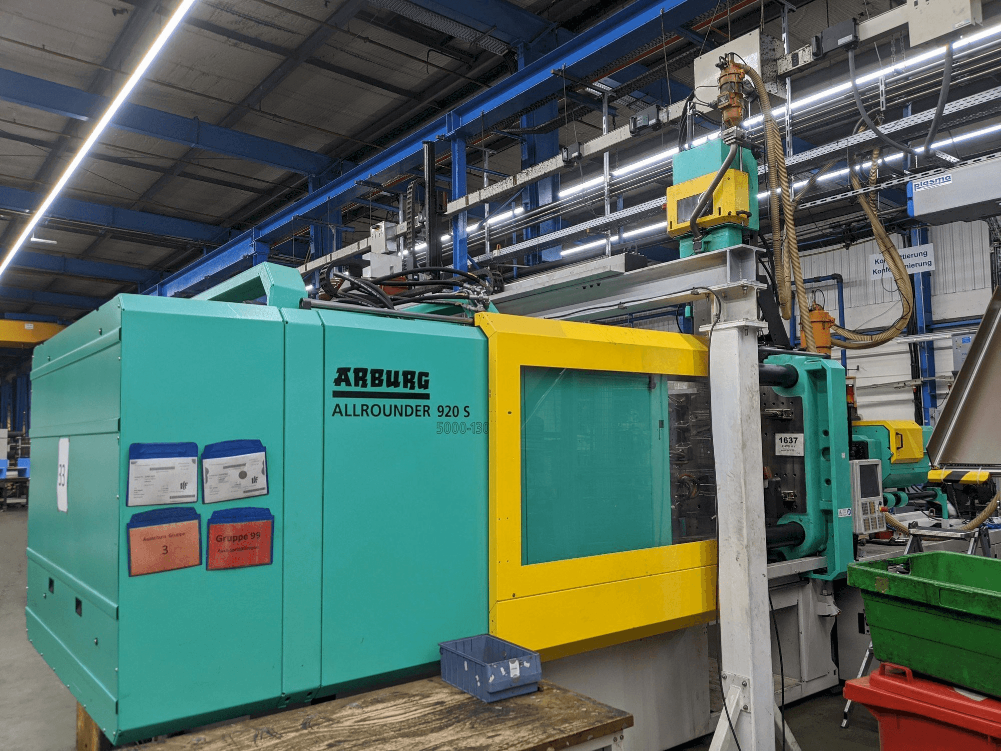 Vista frontale della macchina Arburg ALLROUNDER 920 S 5000 - 1300 / 400