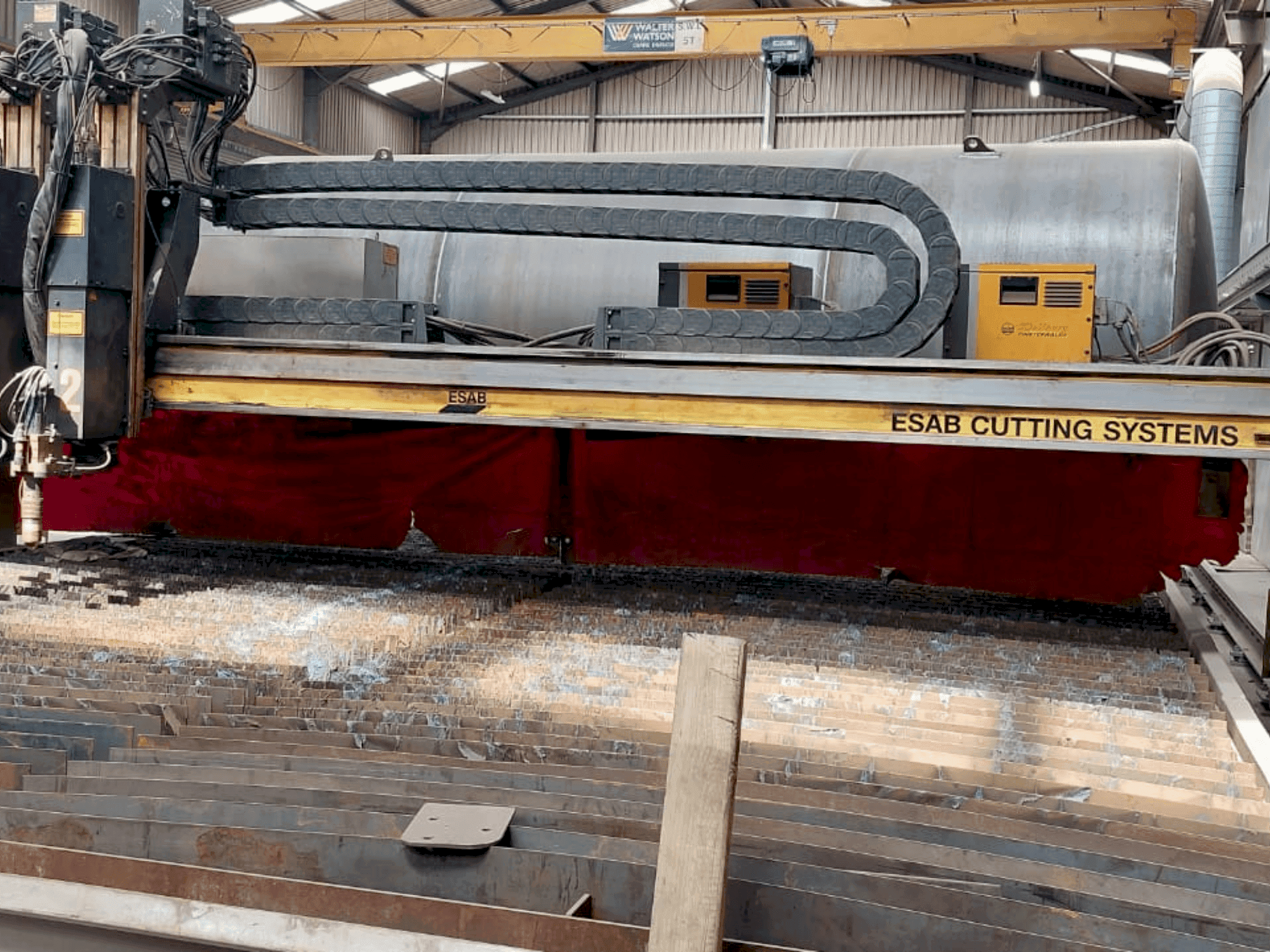 Vista frontale della macchina ESAB Suprarex SXE 5000