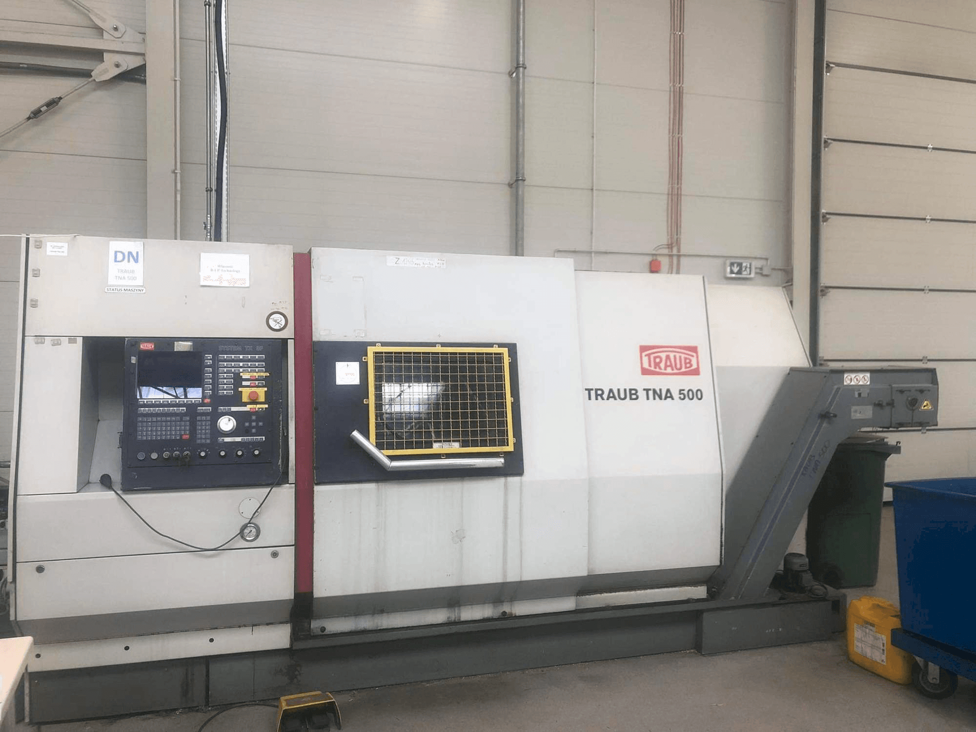 Vista frontale della macchina TRAUB TNA 500/600