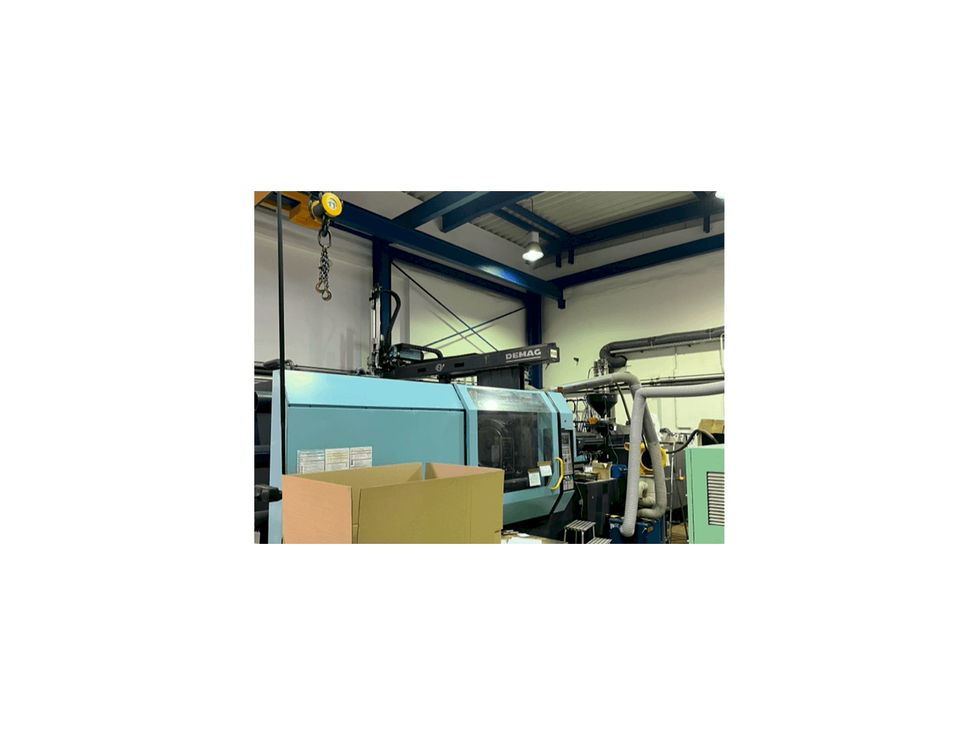 Vista frontale della macchina DEMAG 500/900-5200