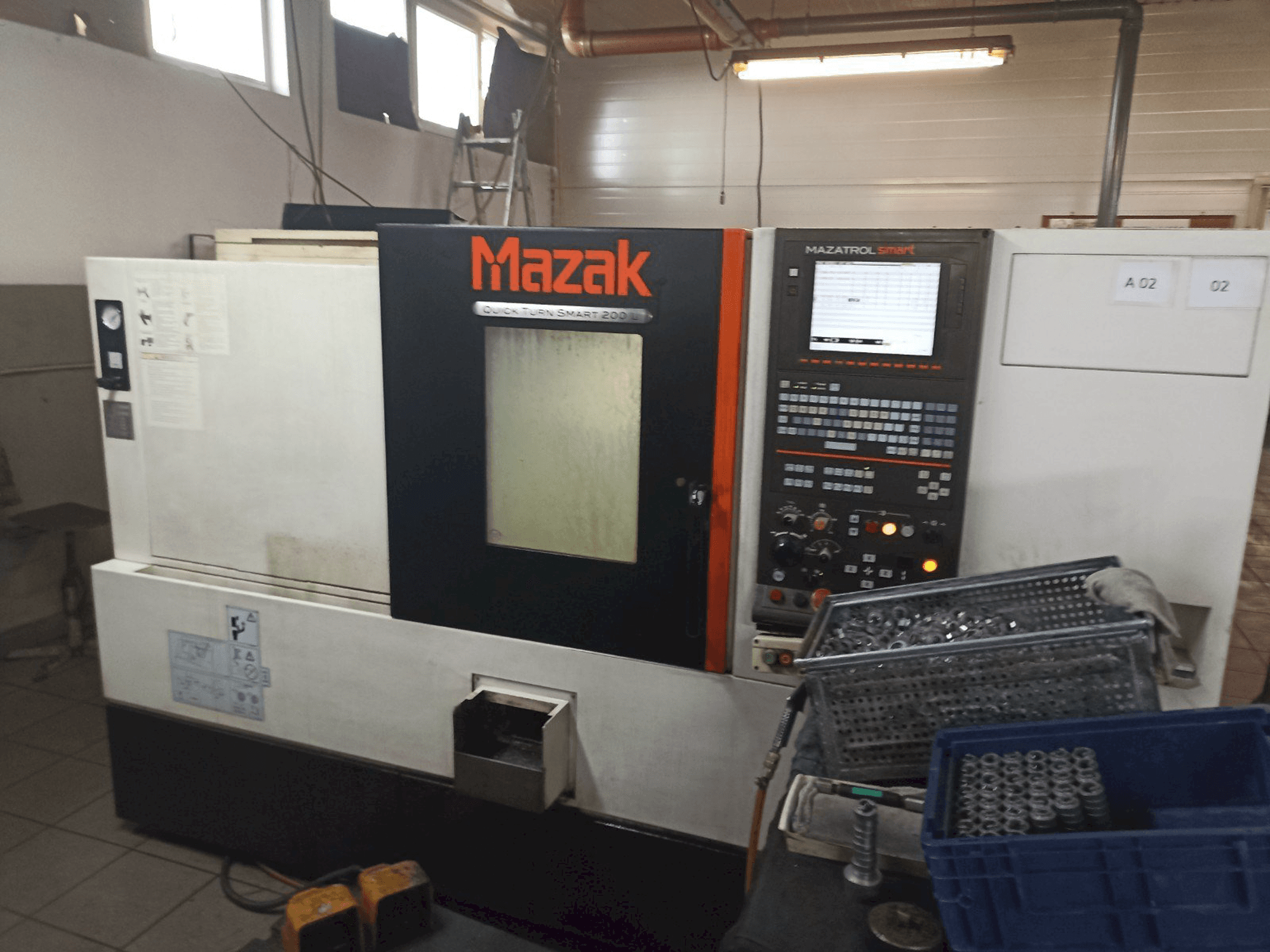 Vista frontale della macchina Mazak Quick Turn Smart 200L