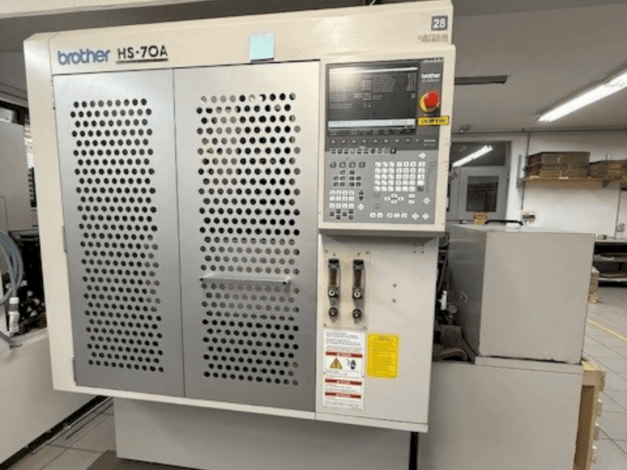 Vista frontale della macchina Brother HS-70A