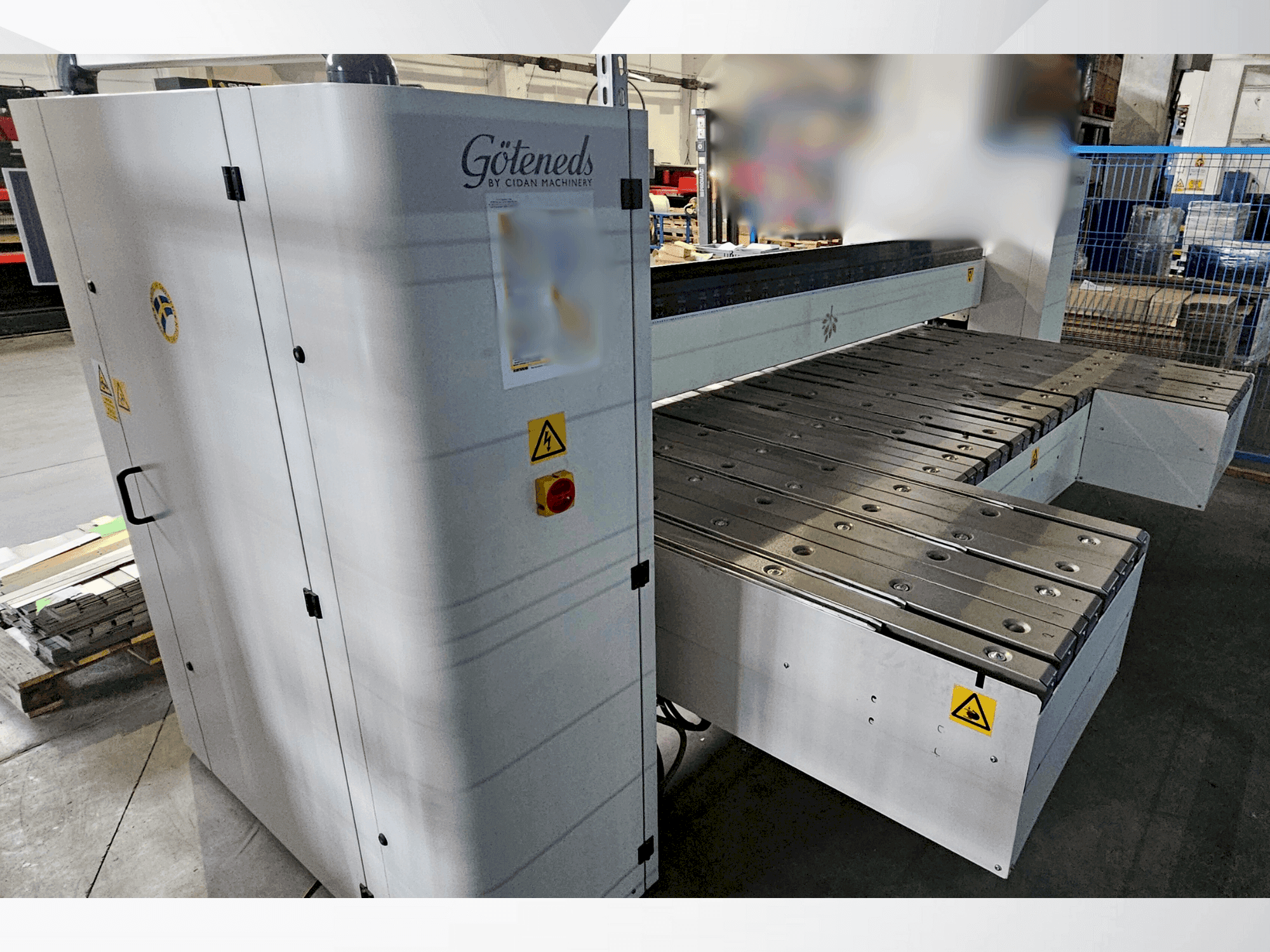 Vista frontale della macchina CIDAN FORMA 30