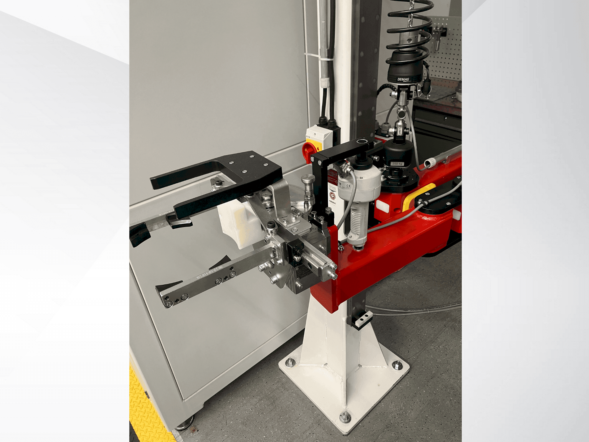 Vista frontale della macchina MIRECS EasyLift