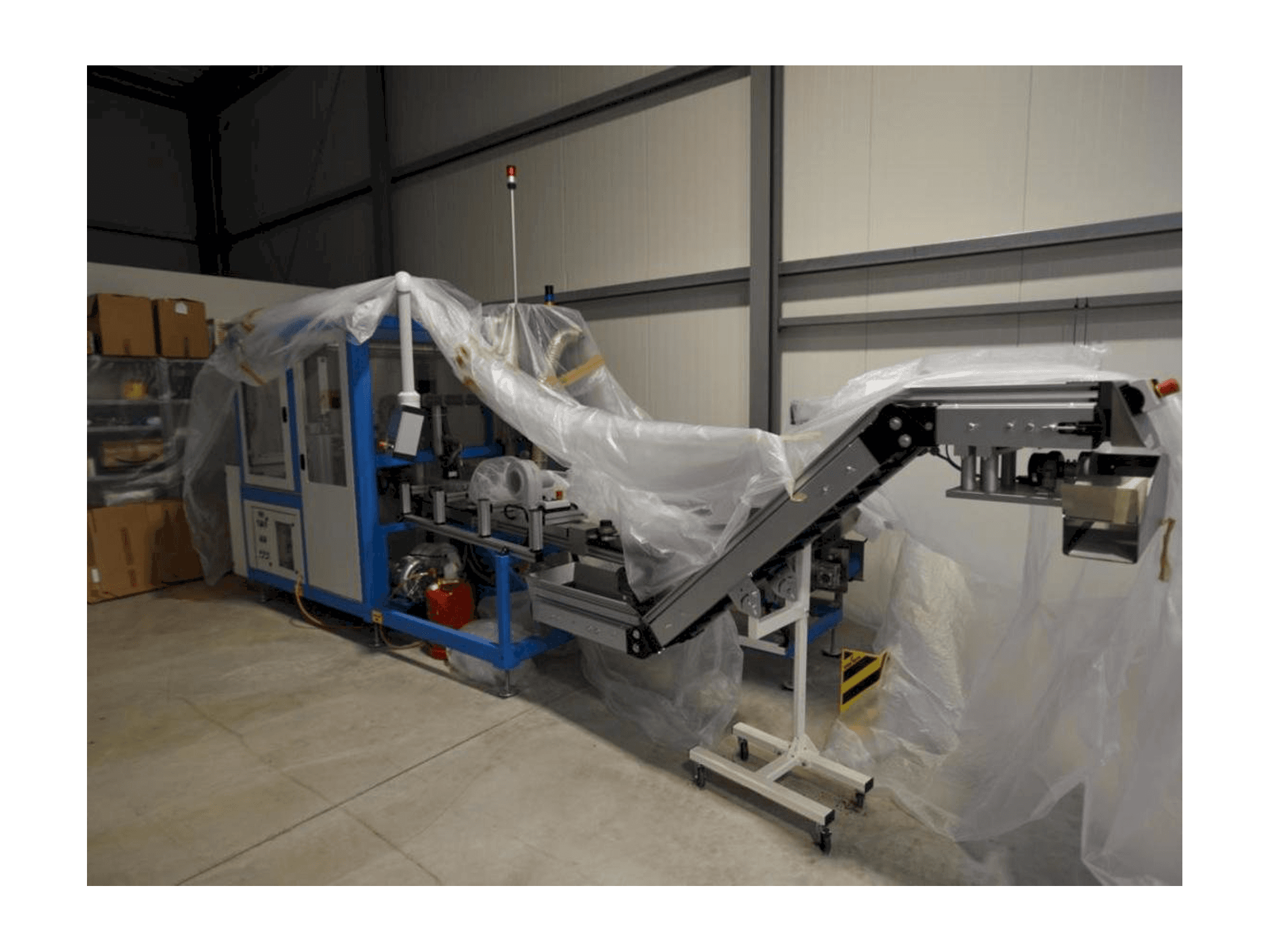 Vista laterale sinistra della macchina TAMPOPRINT Closure Print C