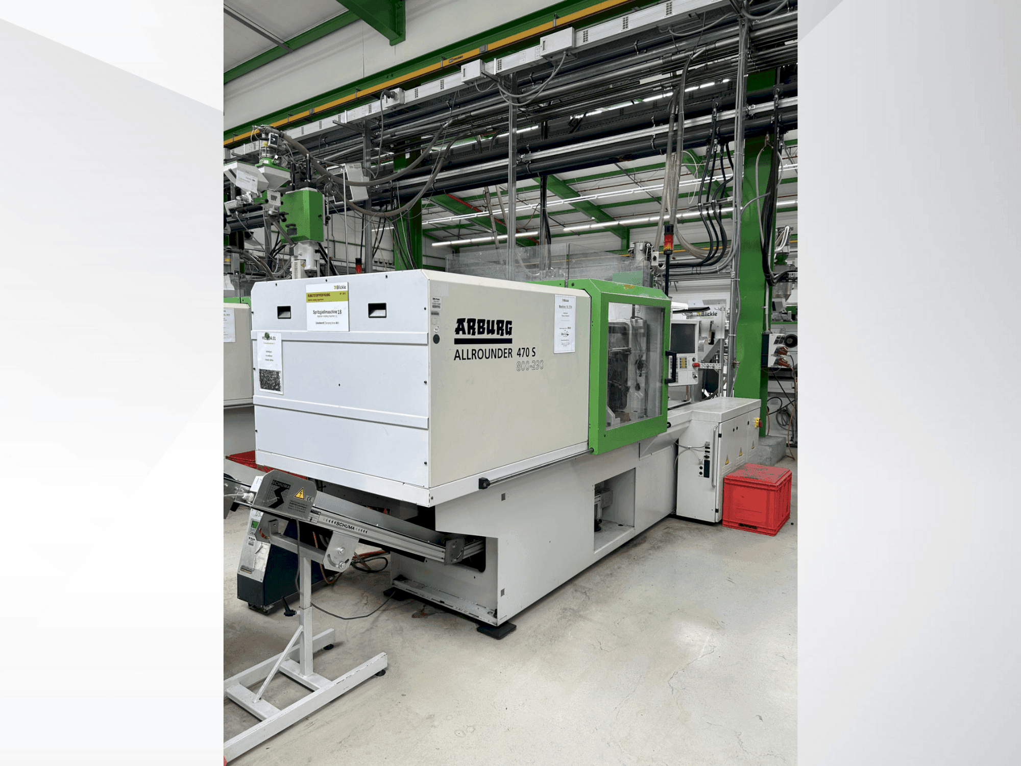 Vista frontale della macchina Arburg 470 S / 800-290