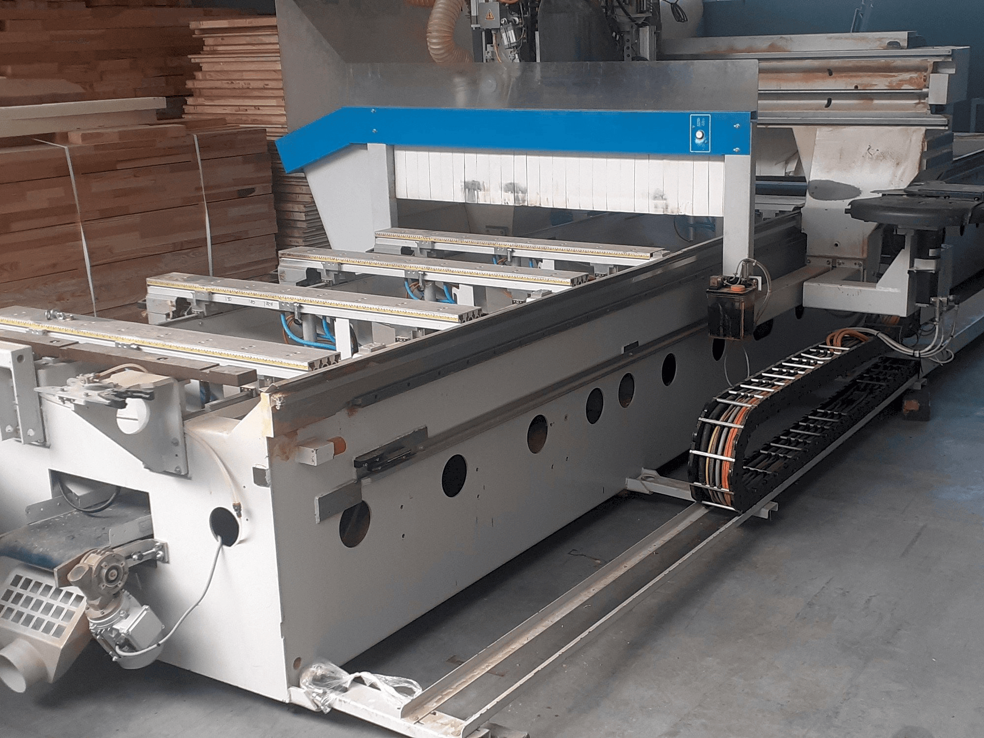 Vista frontale della macchina MASTERWOOD PROJECT 350