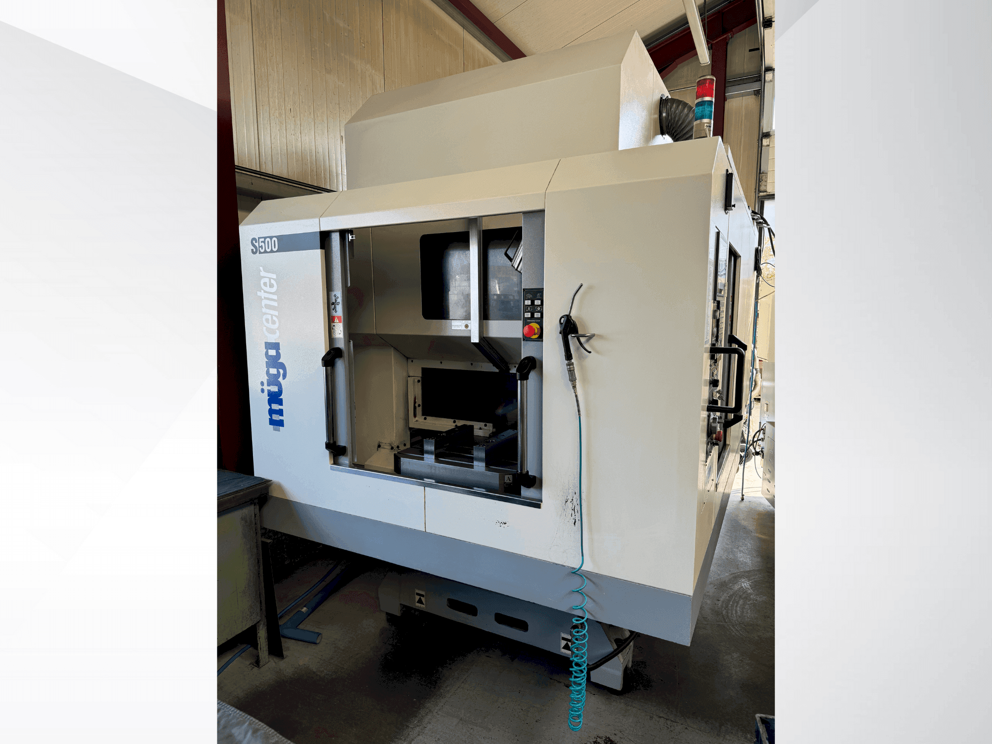 Vista frontale della macchina Muga S500