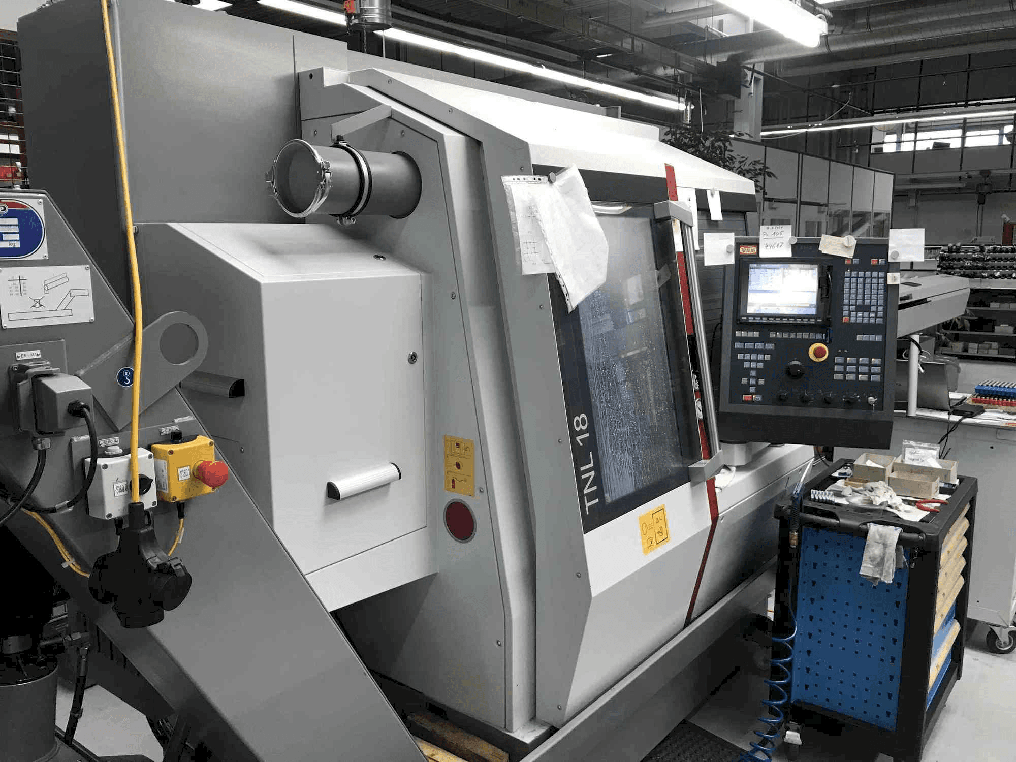 Vista frontale della macchina TRAUB TNL 18-9P